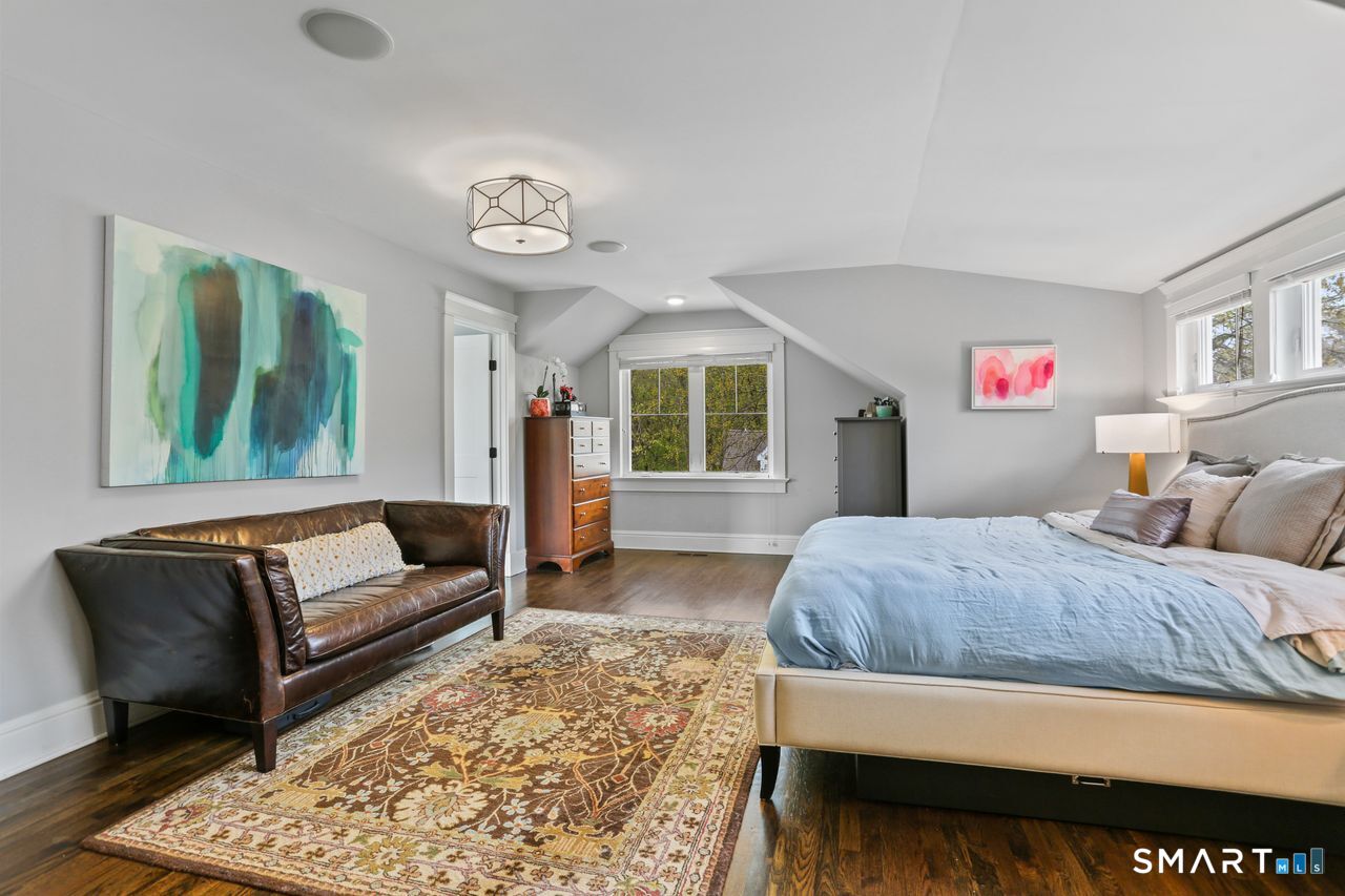 211 Lloyd Drive