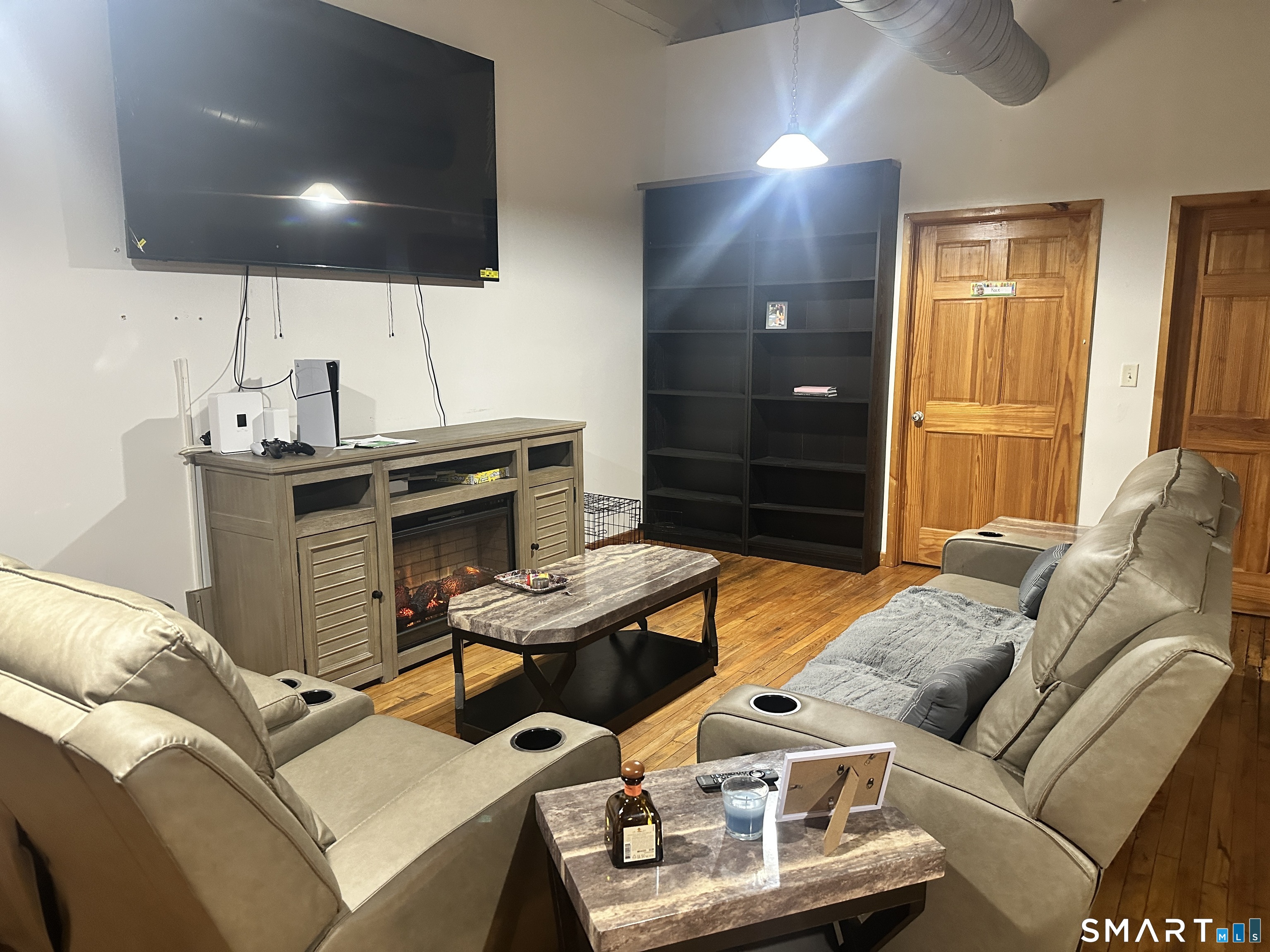 325 Lafayette Street 4307