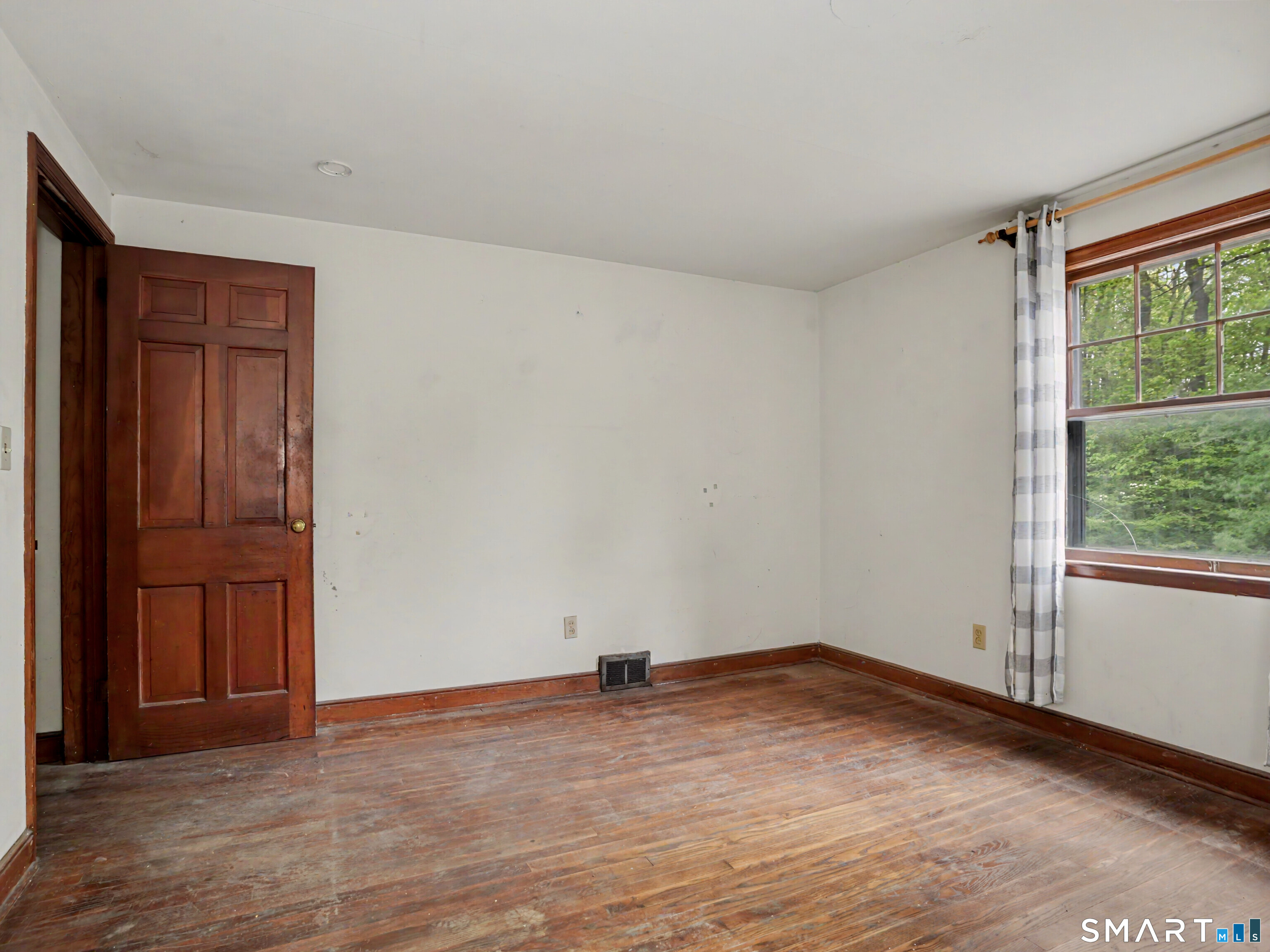 230 Westport Road