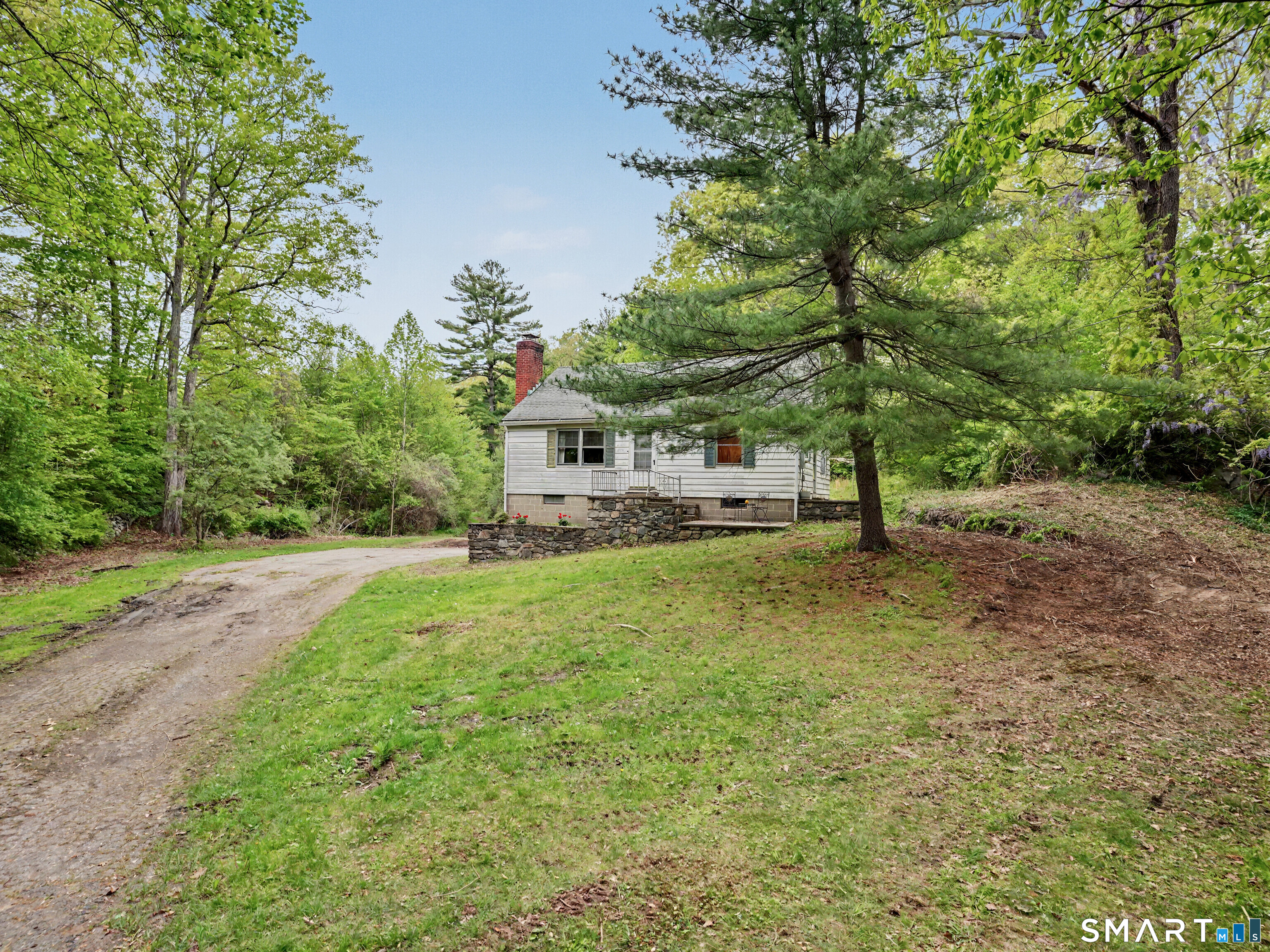 230 Westport Road