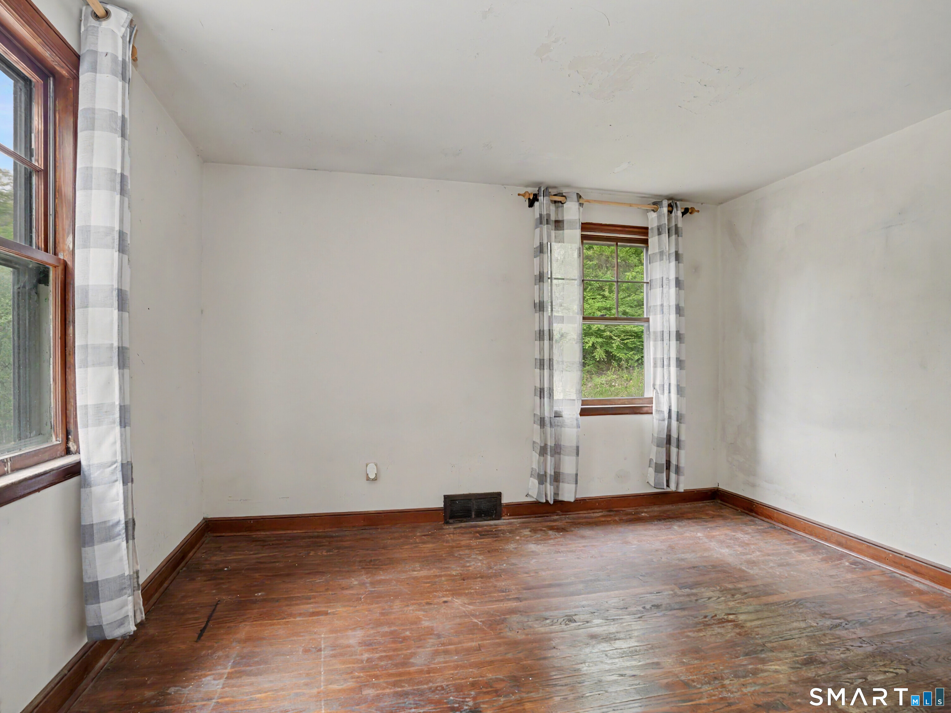 230 Westport Road