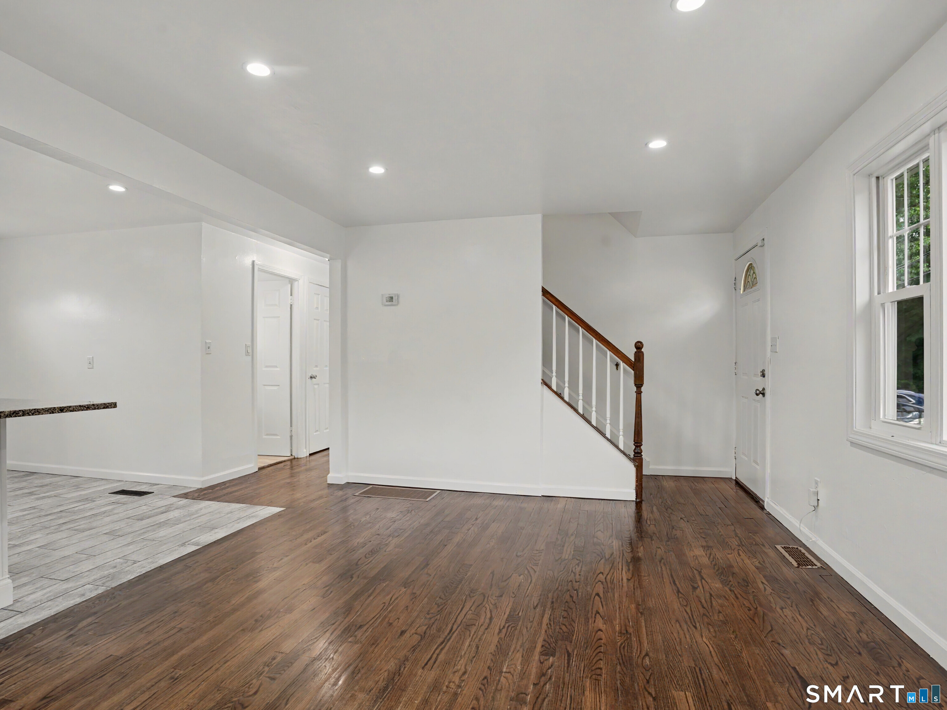35 Oakleaf Street