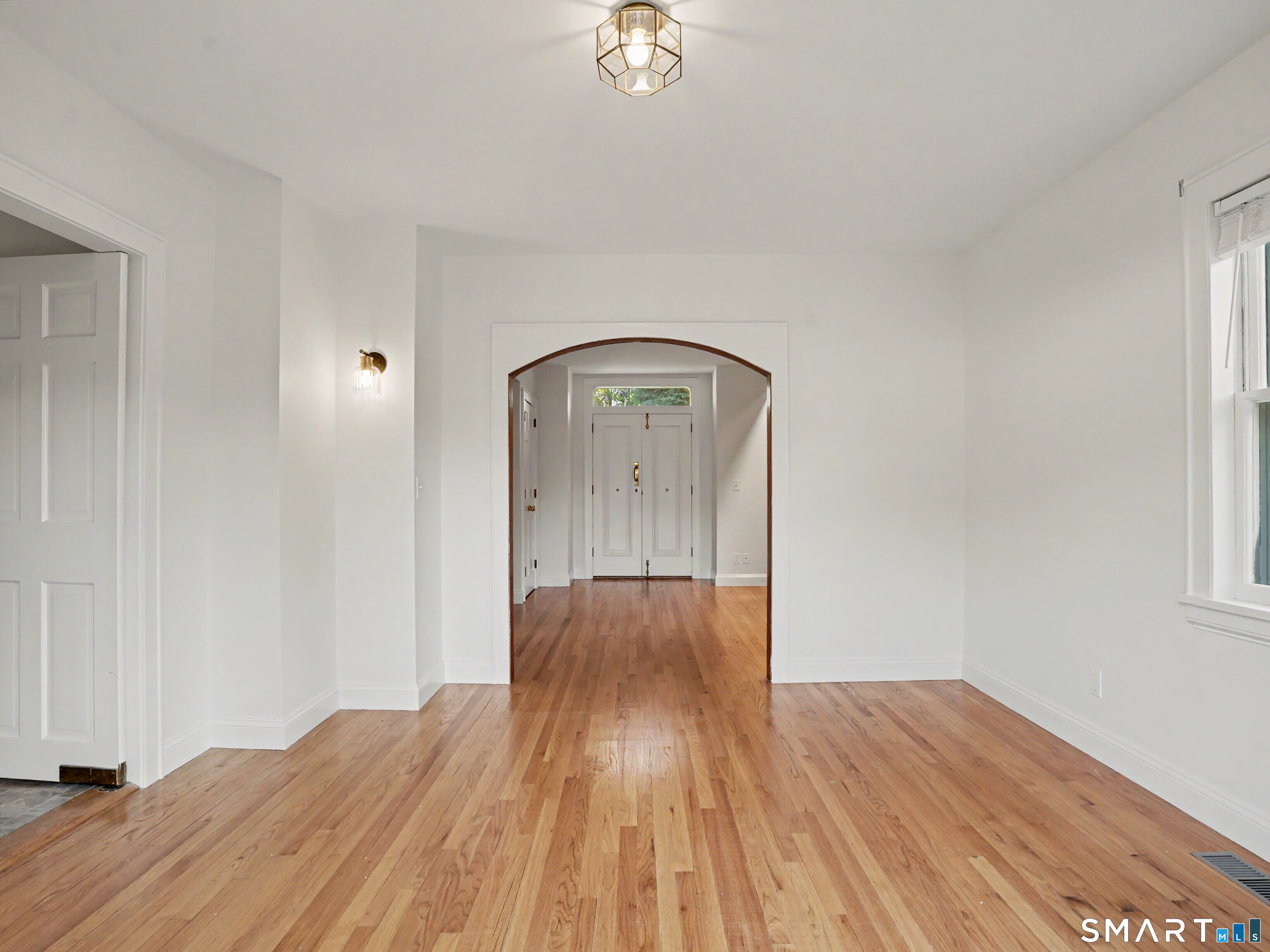 38 West Morgan Avenue