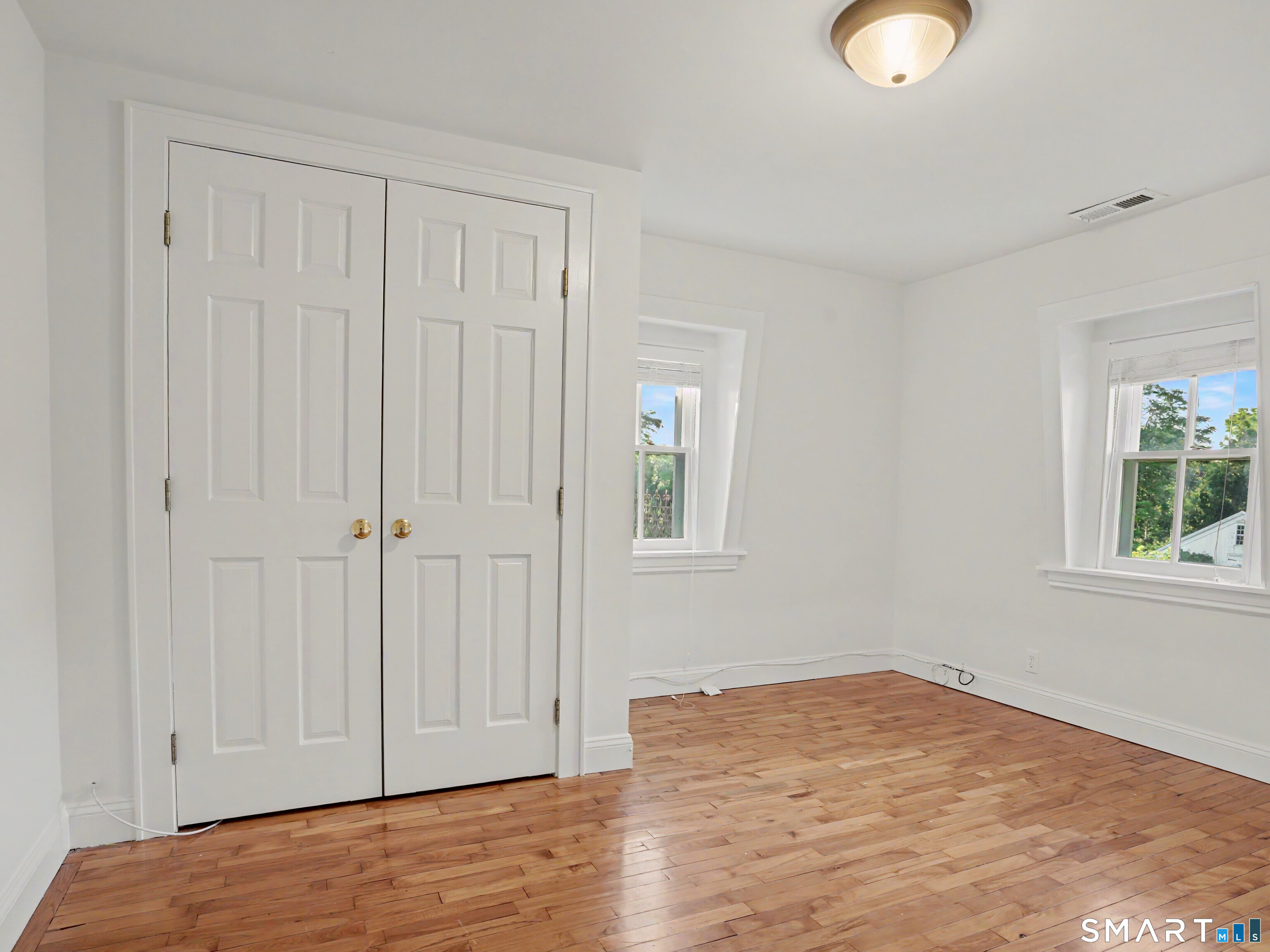38 West Morgan Avenue