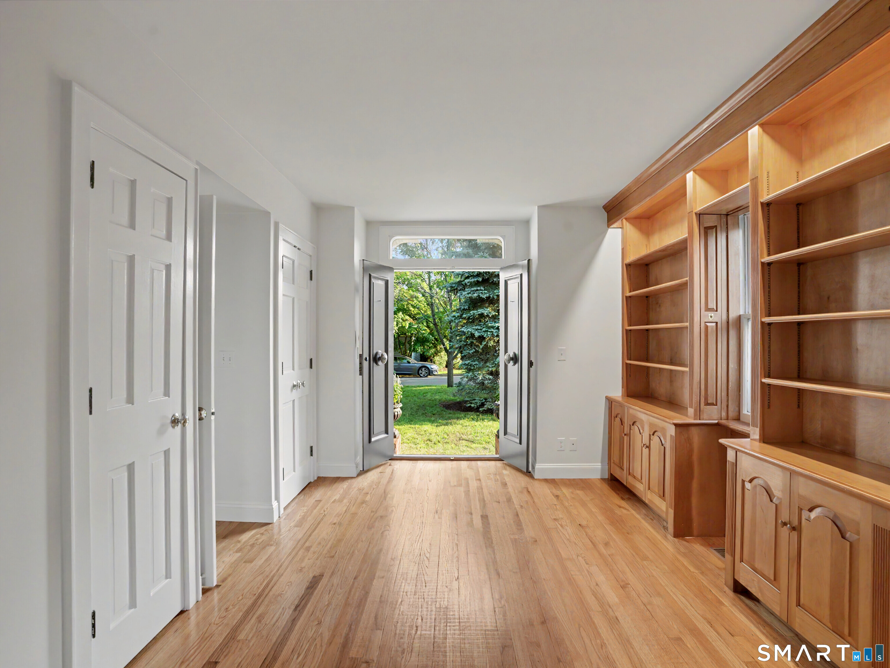 38 West Morgan Avenue