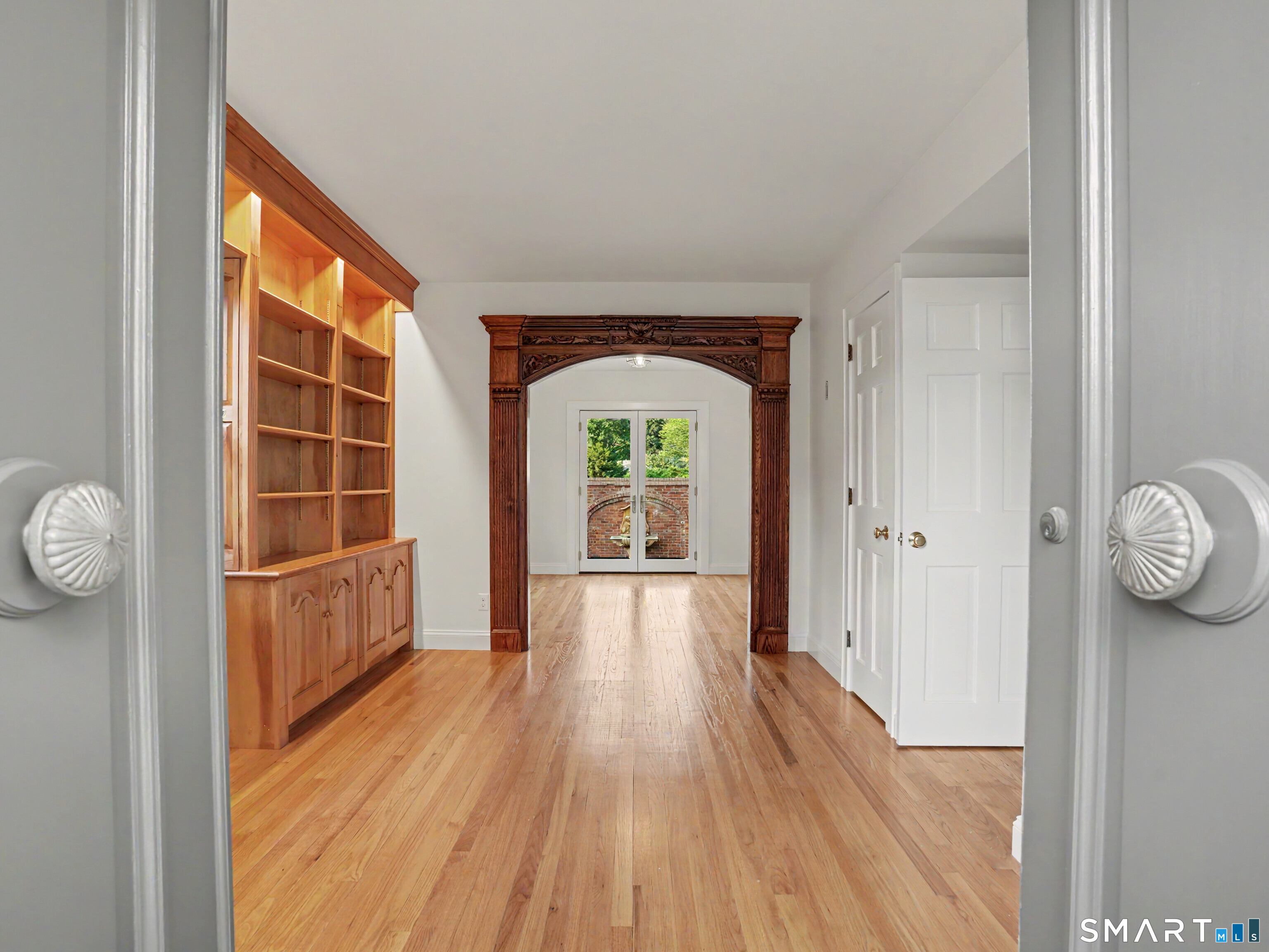 38 West Morgan Avenue