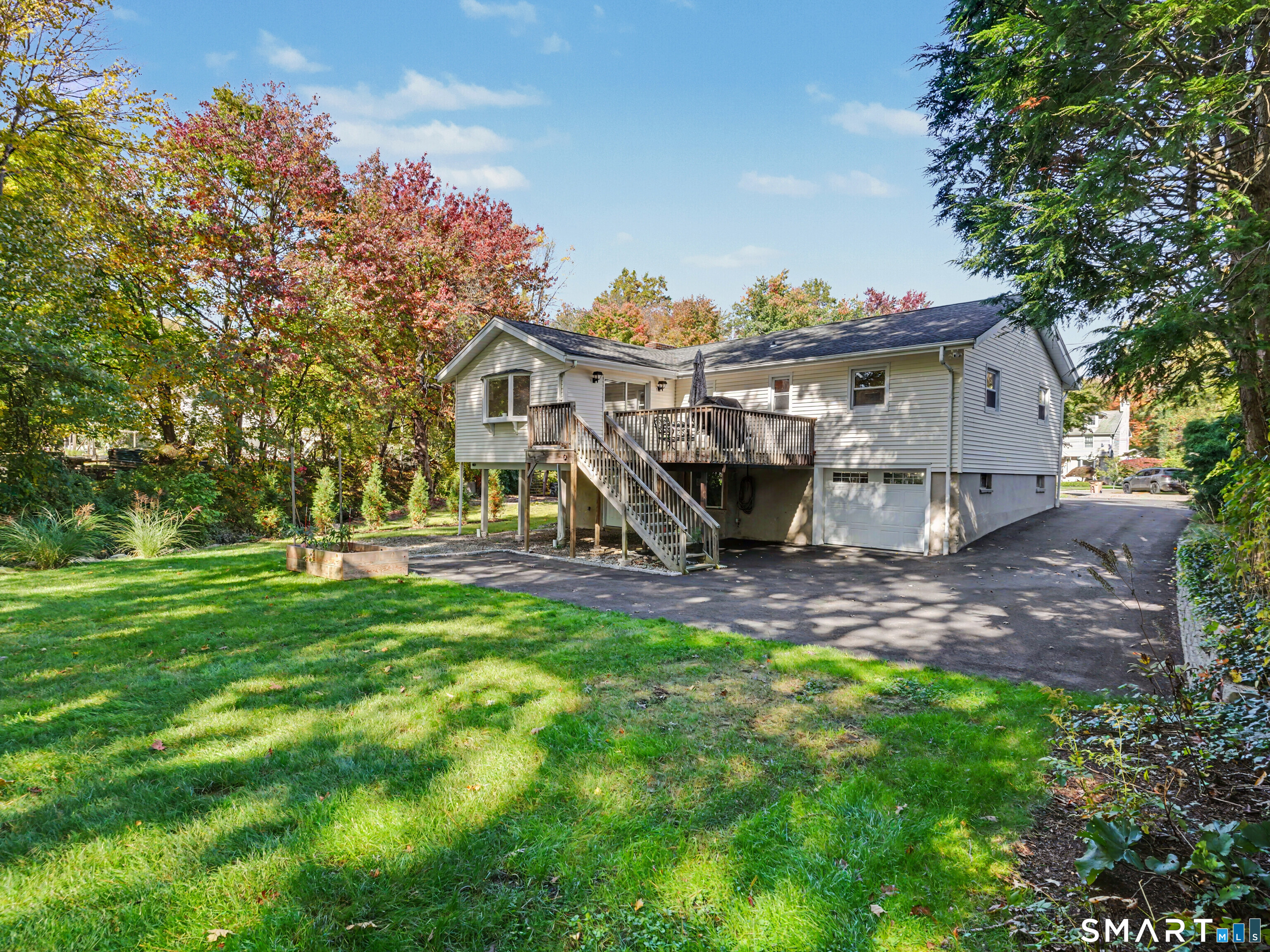 100 Fawn Drive