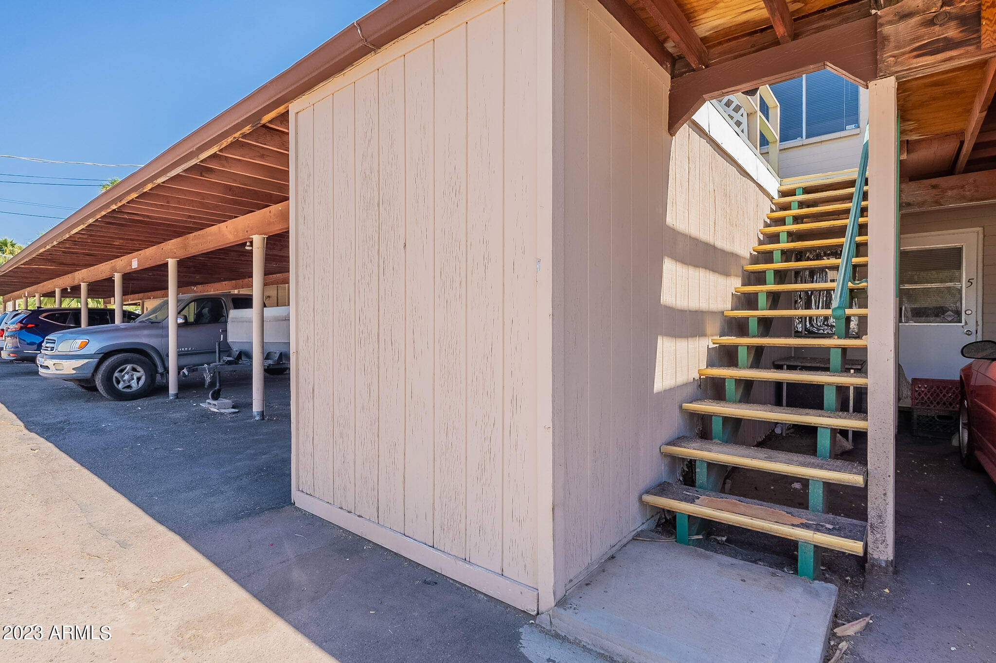 1908 W BERRIDGE Lane # 9