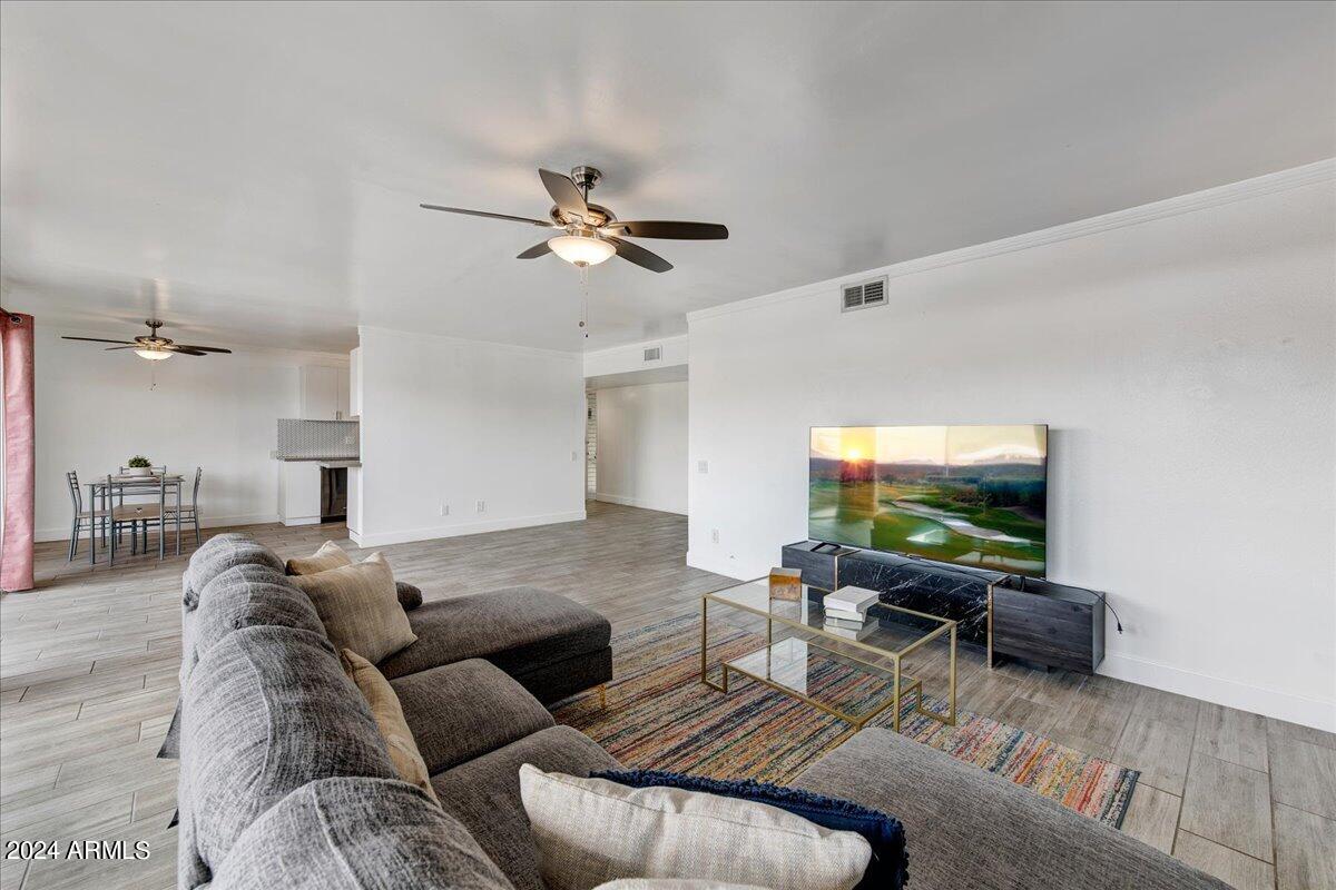 6767 N 7TH Street # 215
