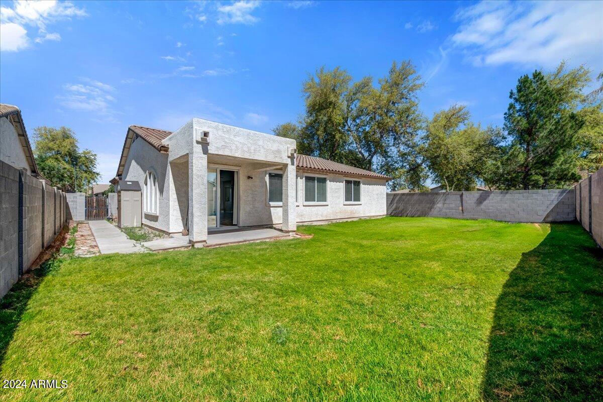 2023 W CARSON Road