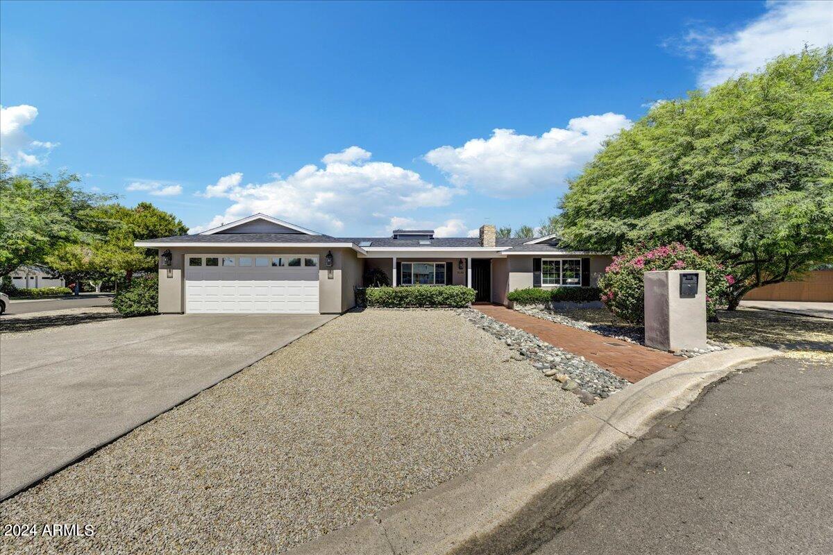 3132 E Highland Avenue