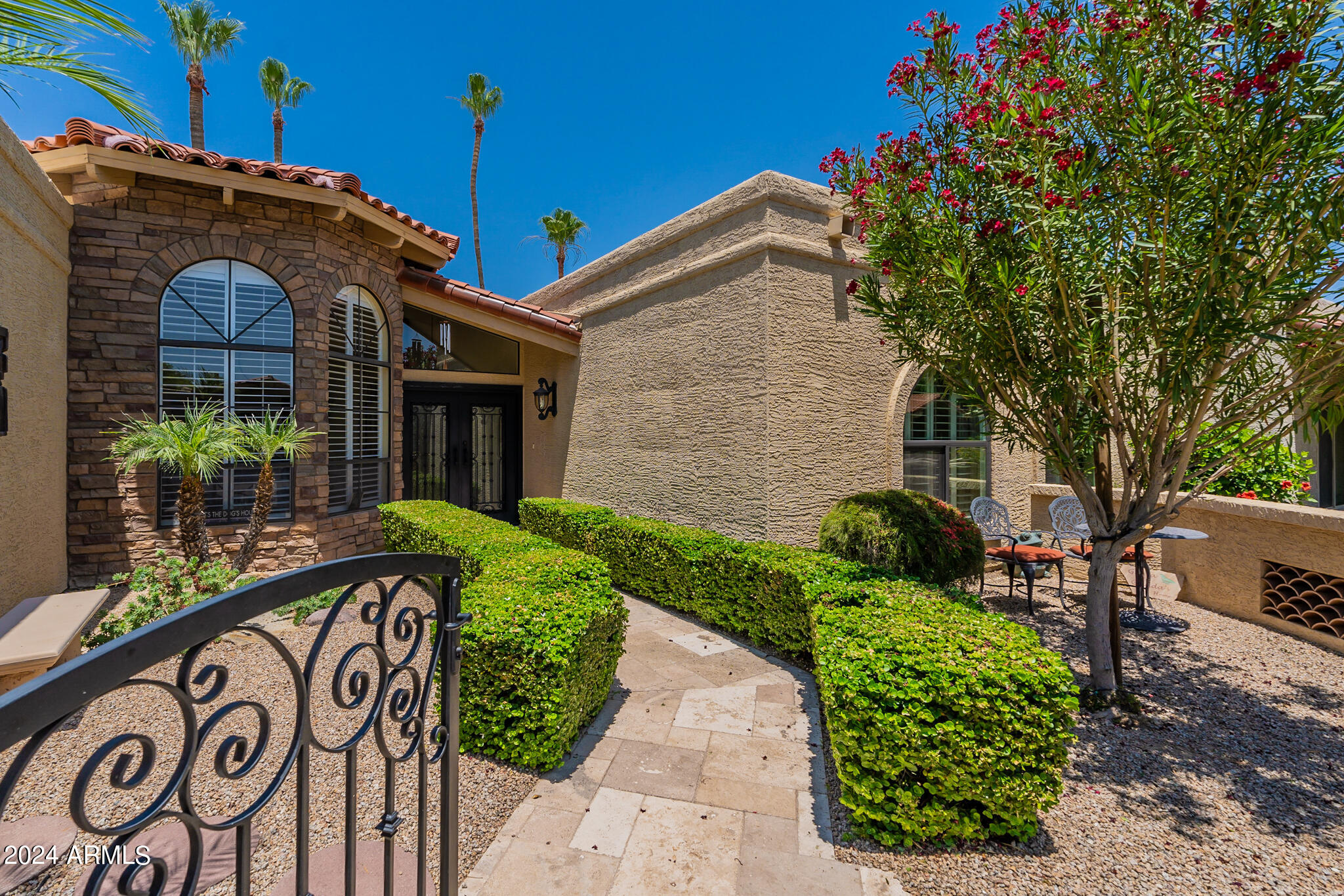 7516 E MERCER Lane