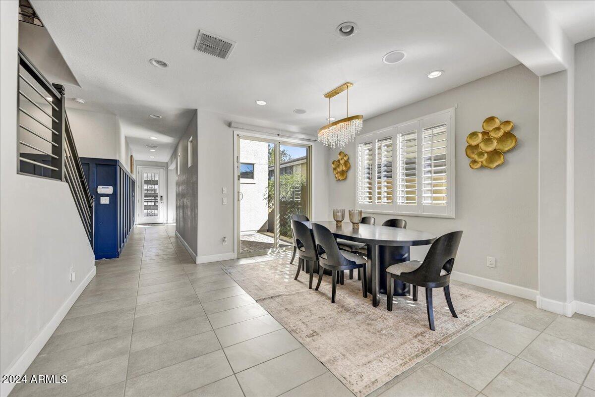 2091 E WISTERIA Drive
