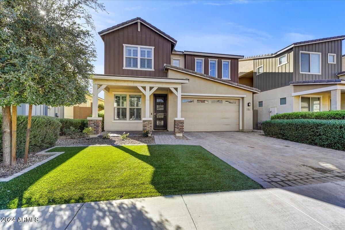 2091 E WISTERIA Drive