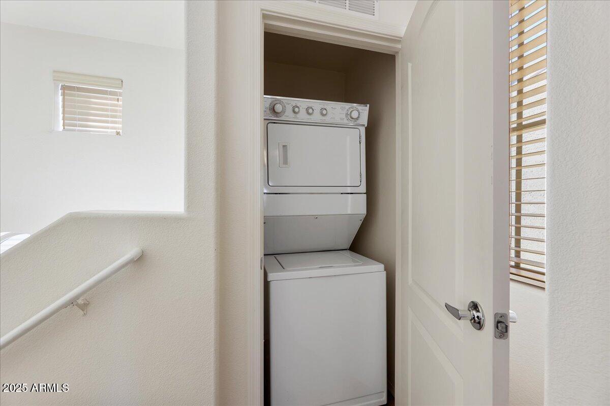 2402 E 5TH Street # 1521