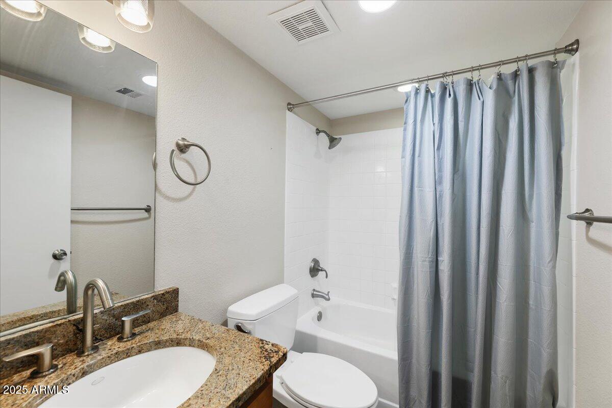 4704 E PARADISE VILLAGE Parkway, 139