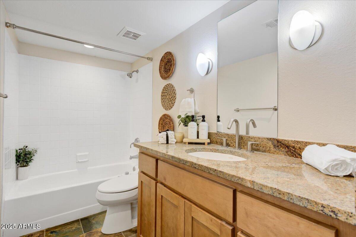 4704 E PARADISE VILLAGE Parkway, 139