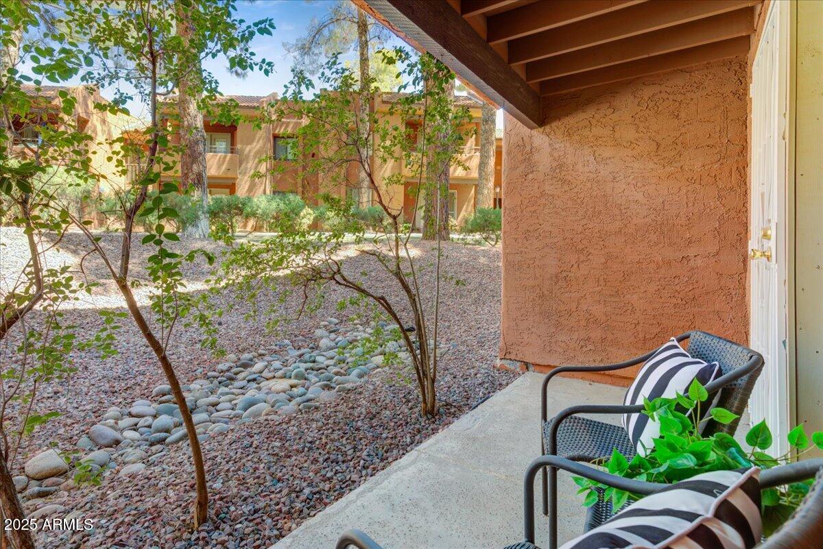 4704 E PARADISE VILLAGE Parkway, 139