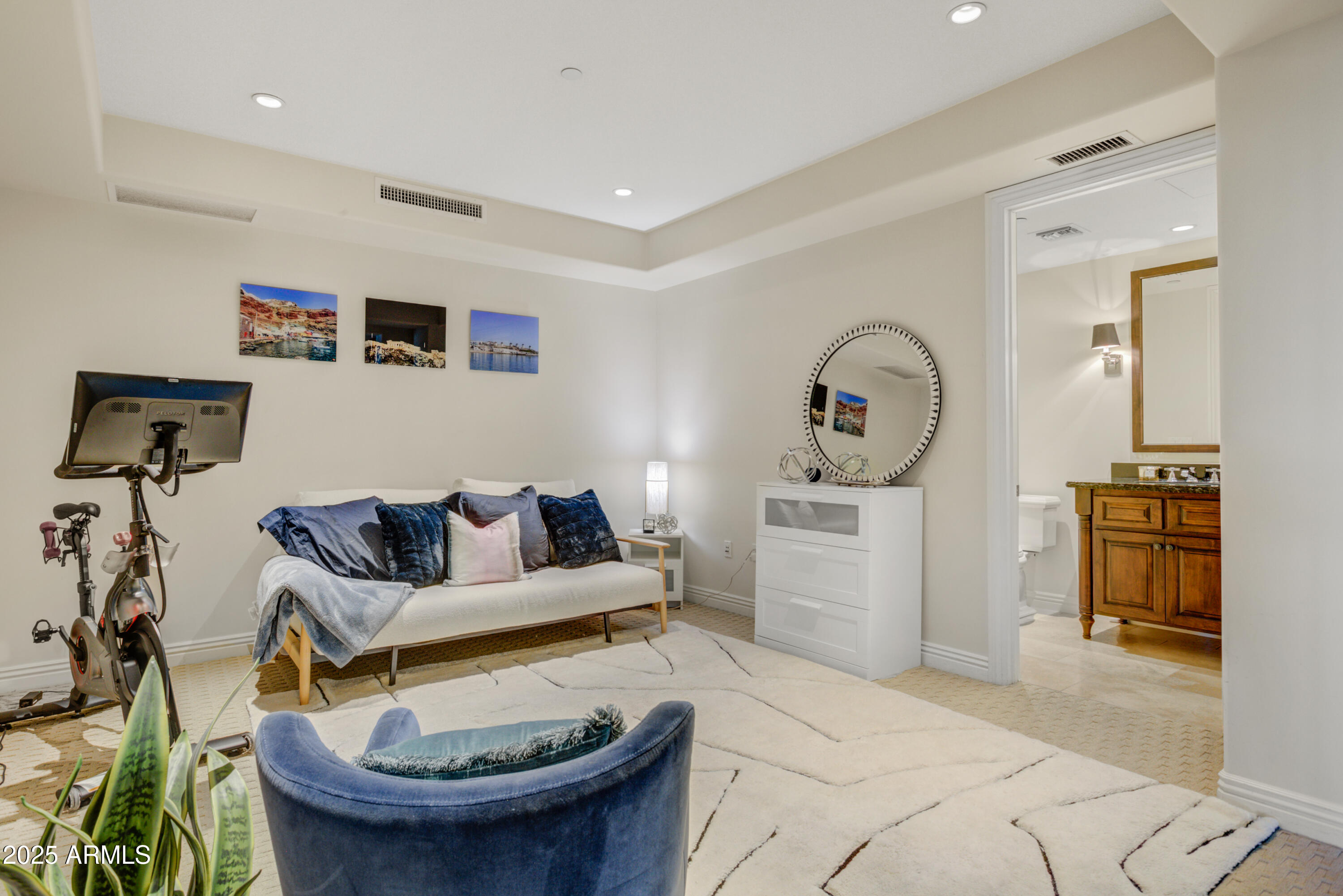 7181 E CAMELBACK Road, 409