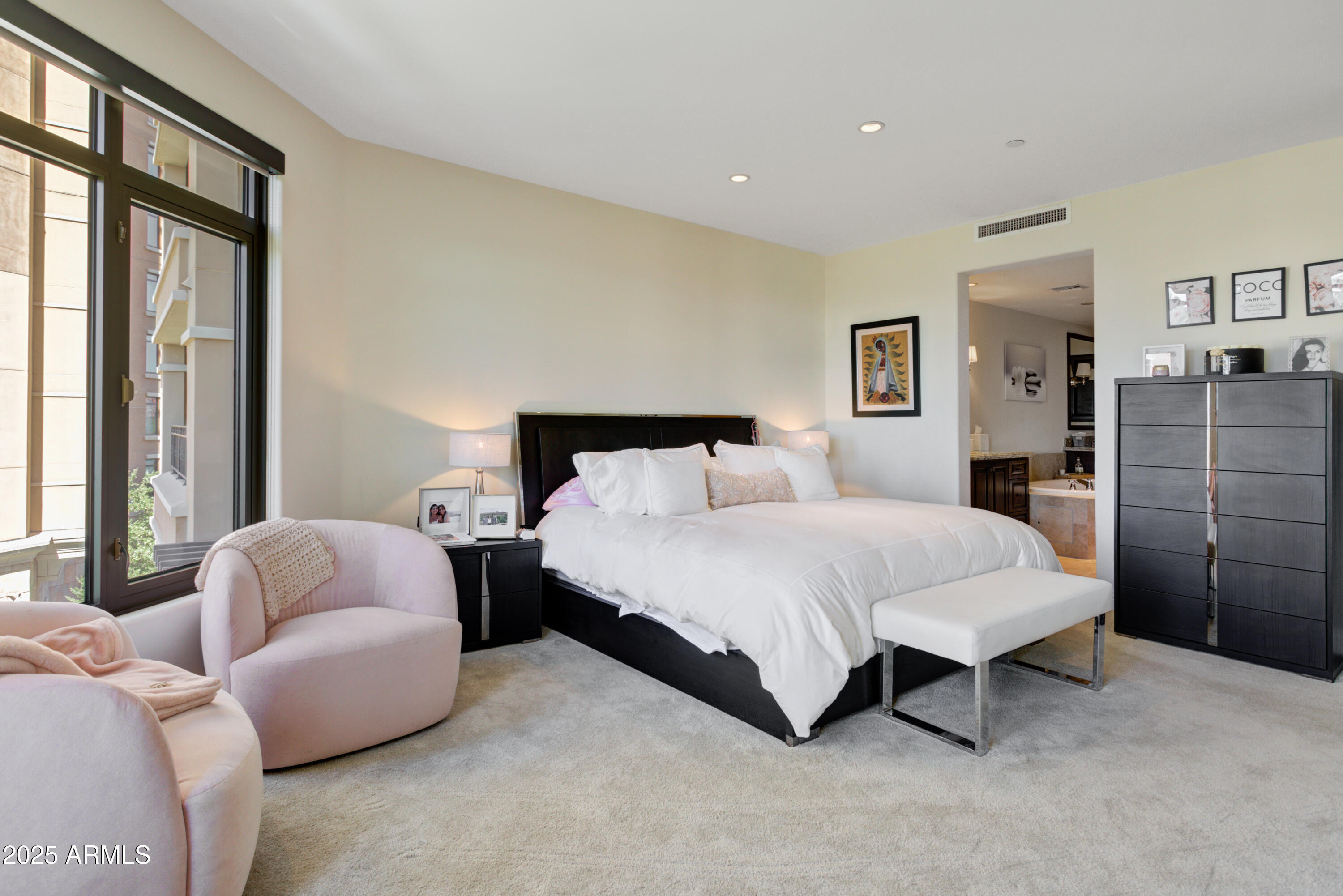 7181 E CAMELBACK Road, 409