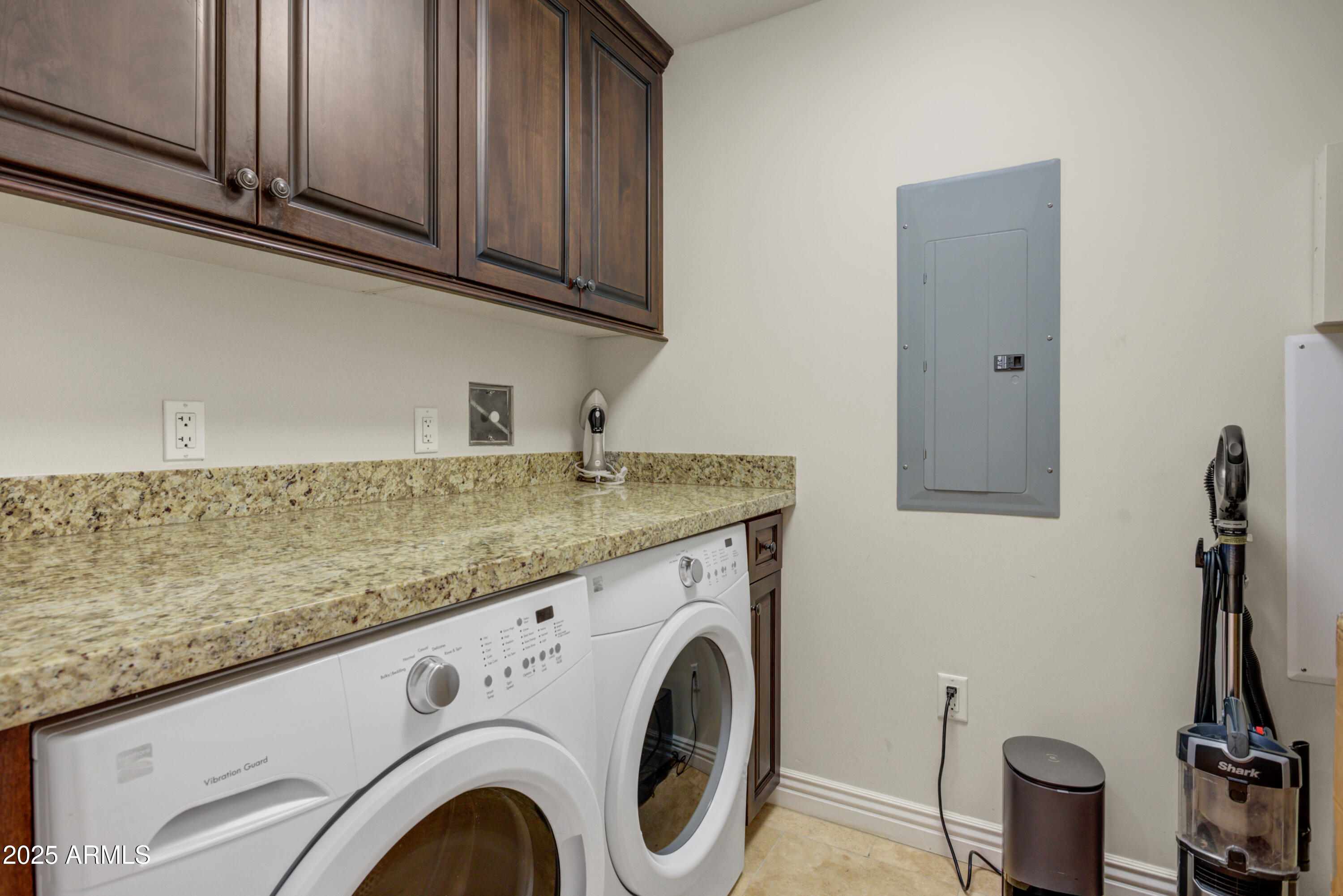 7181 E CAMELBACK Road, 409