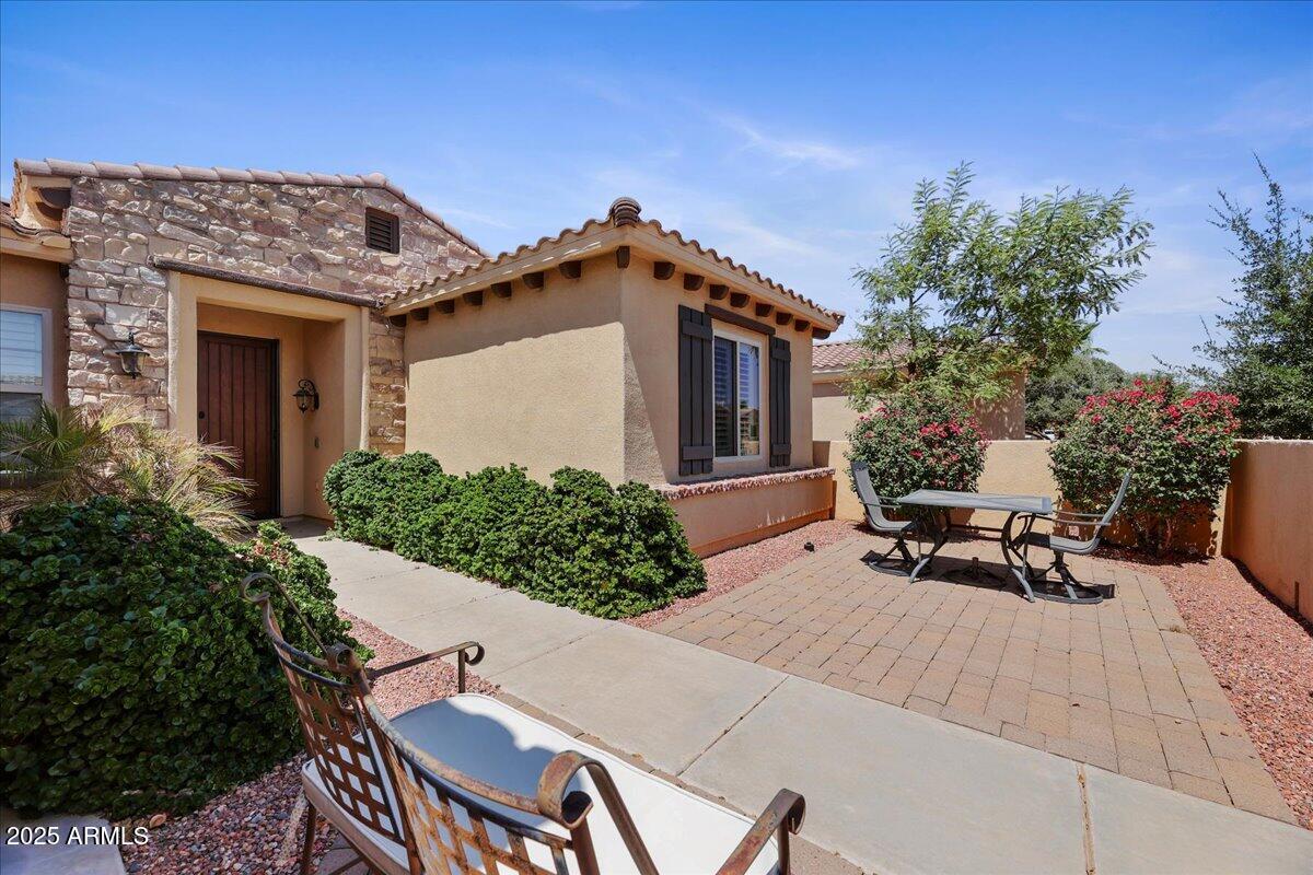 22230 N ARRELLAGA Drive
