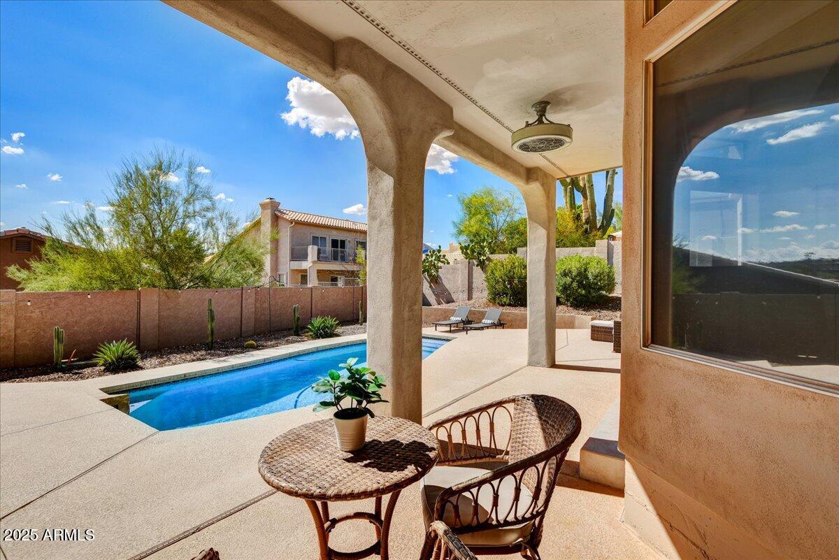 12224 N DESERT SAGE Drive