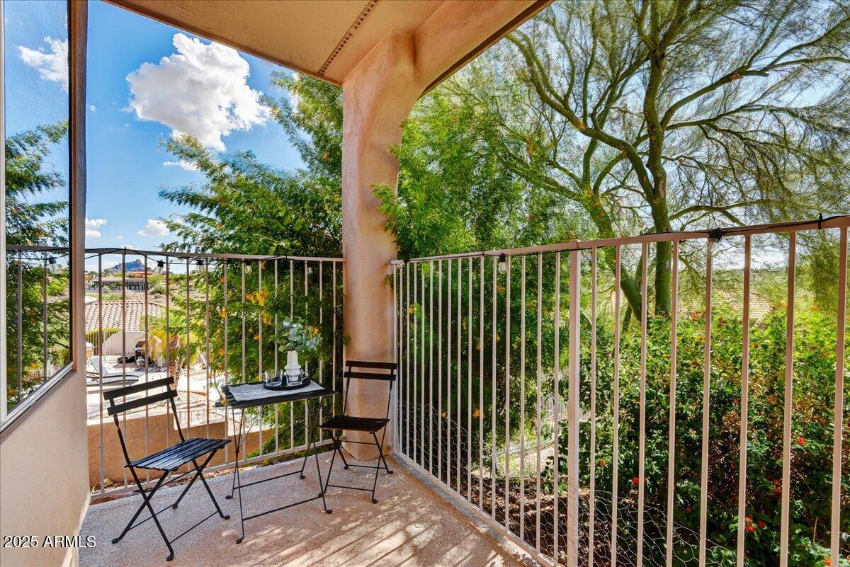 12224 N DESERT SAGE Drive