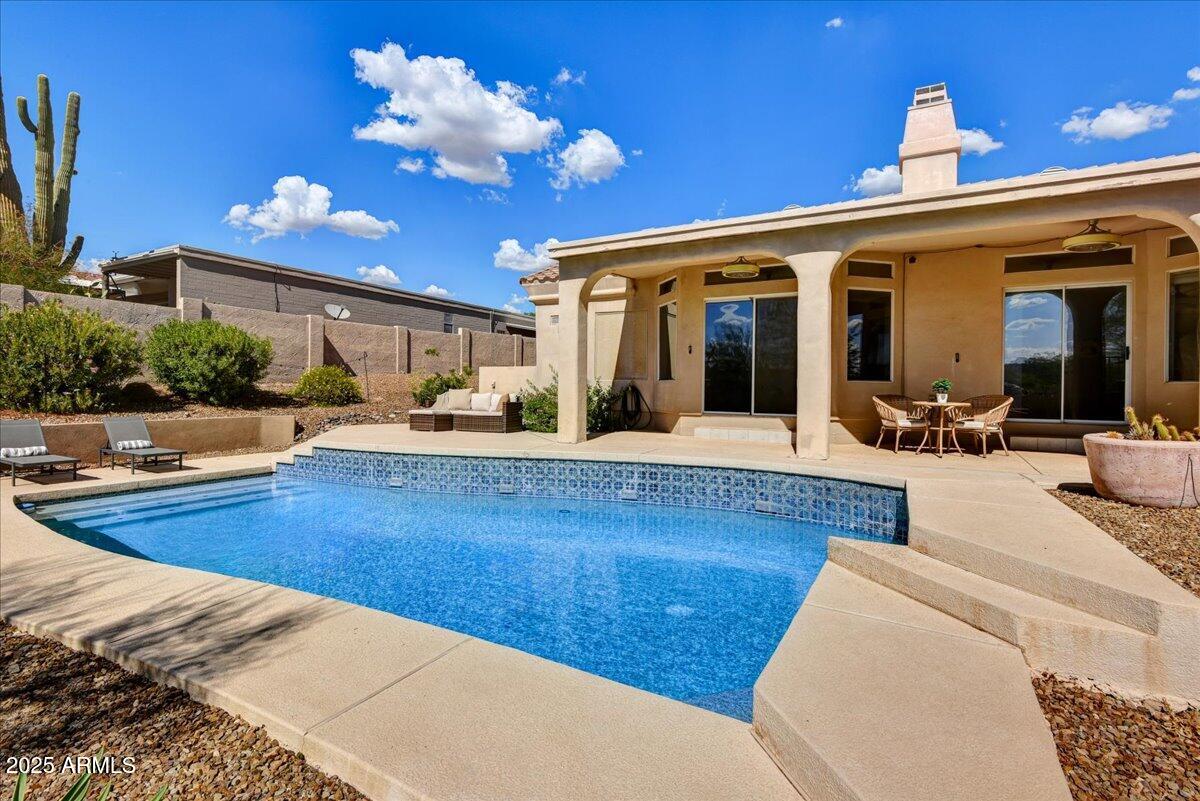 12224 N DESERT SAGE Drive