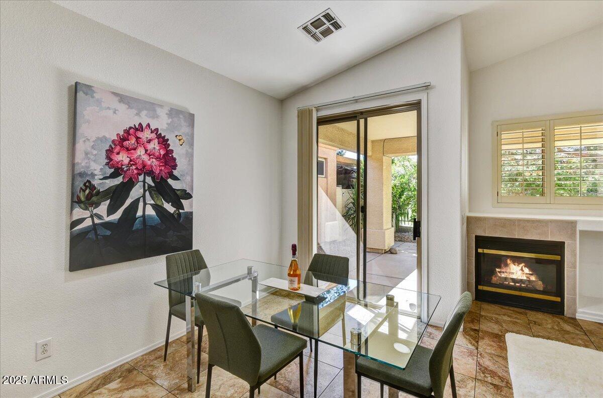 3247 E MALDONADO Drive, Phoenix