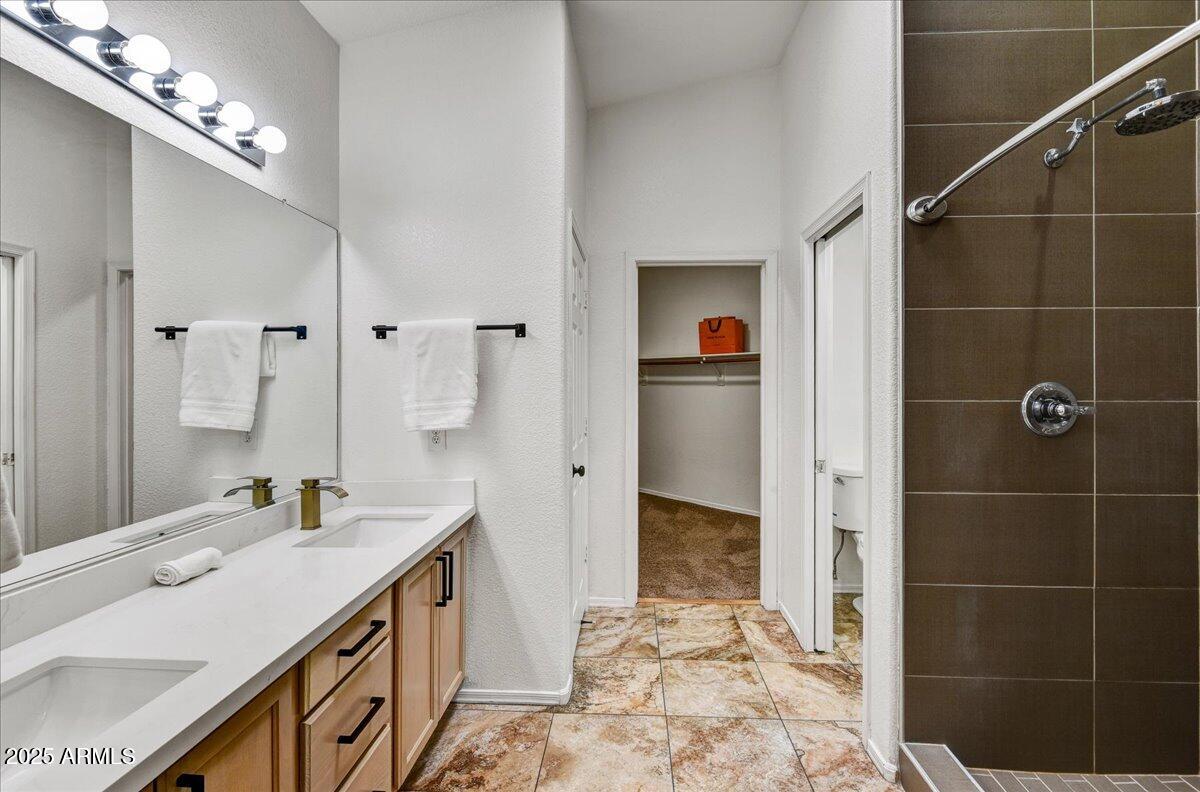 3247 E MALDONADO Drive, Phoenix