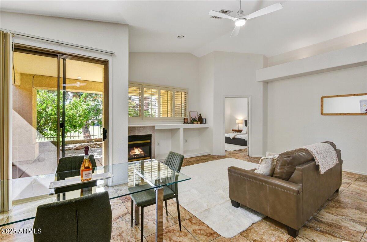 3247 E MALDONADO Drive, Phoenix