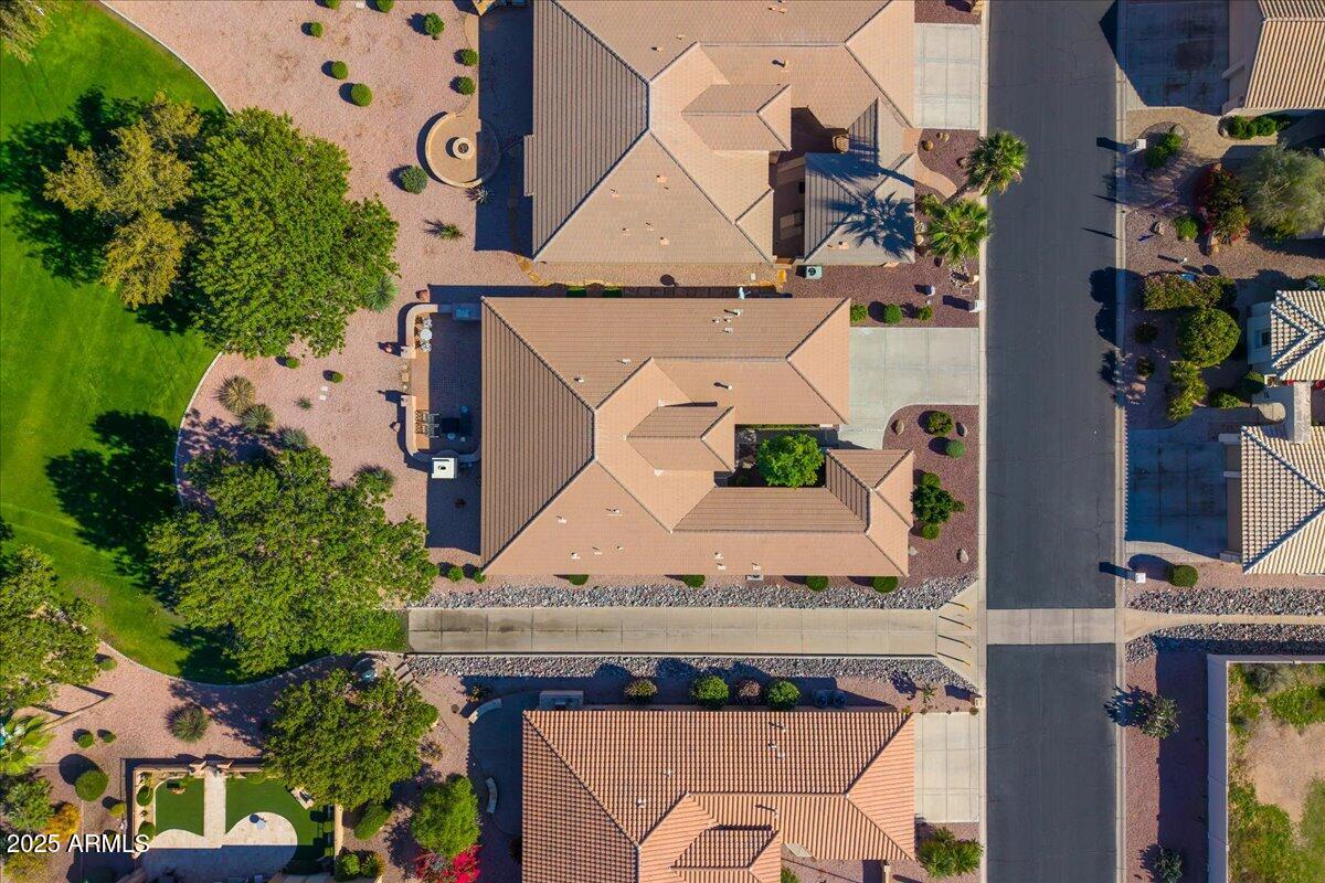 8828 E SUNRIDGE Drive