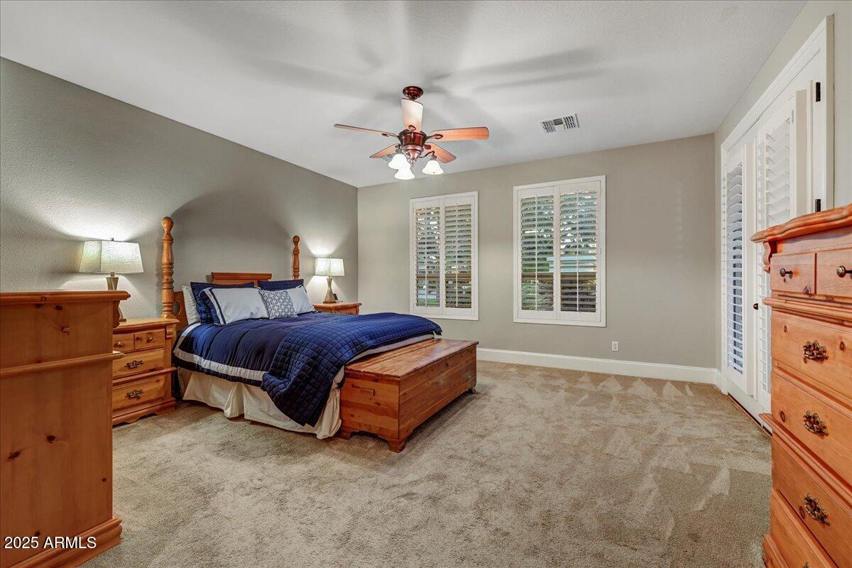 8828 E SUNRIDGE Drive