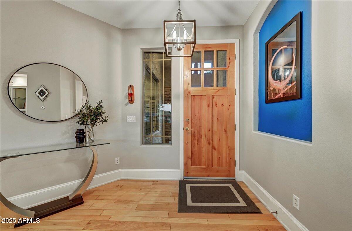 8828 E SUNRIDGE Drive