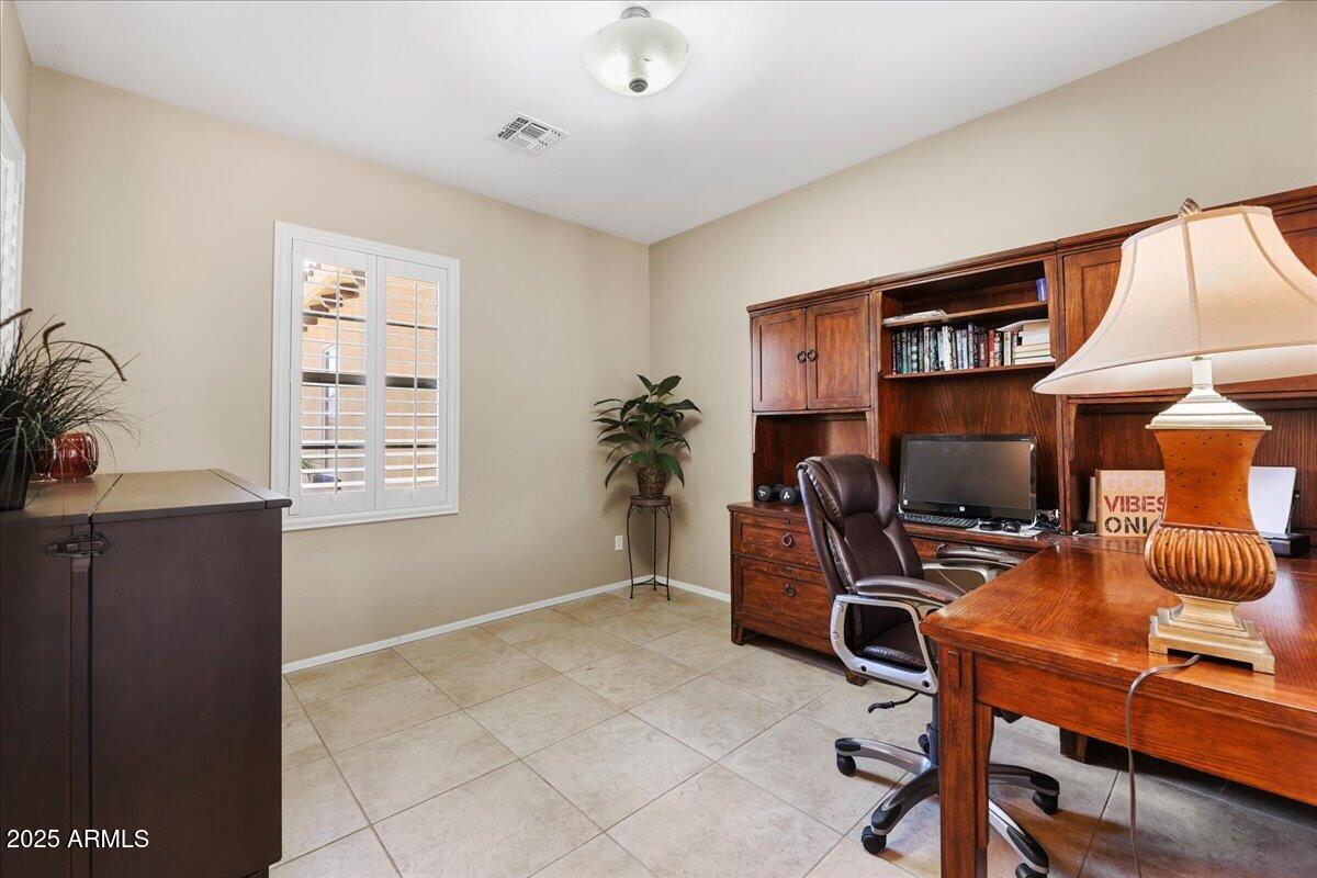 22230 N ARRELLAGA Drive