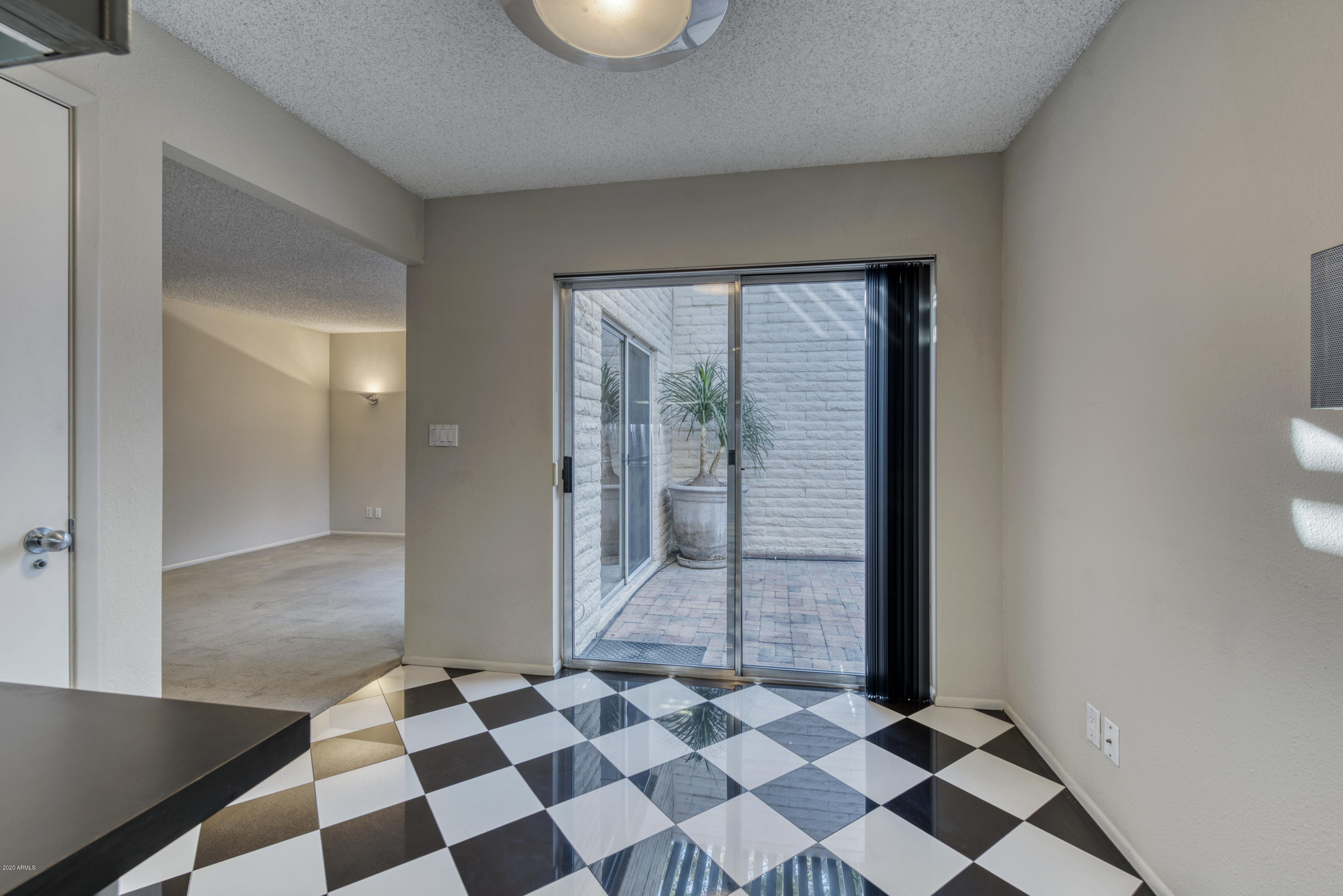 7145 E MCDONALD Drive