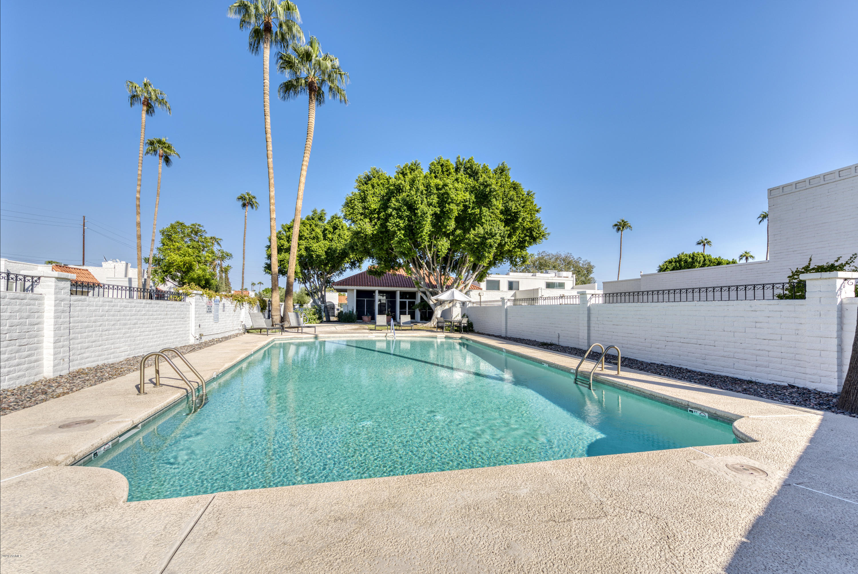 7145 E MCDONALD Drive