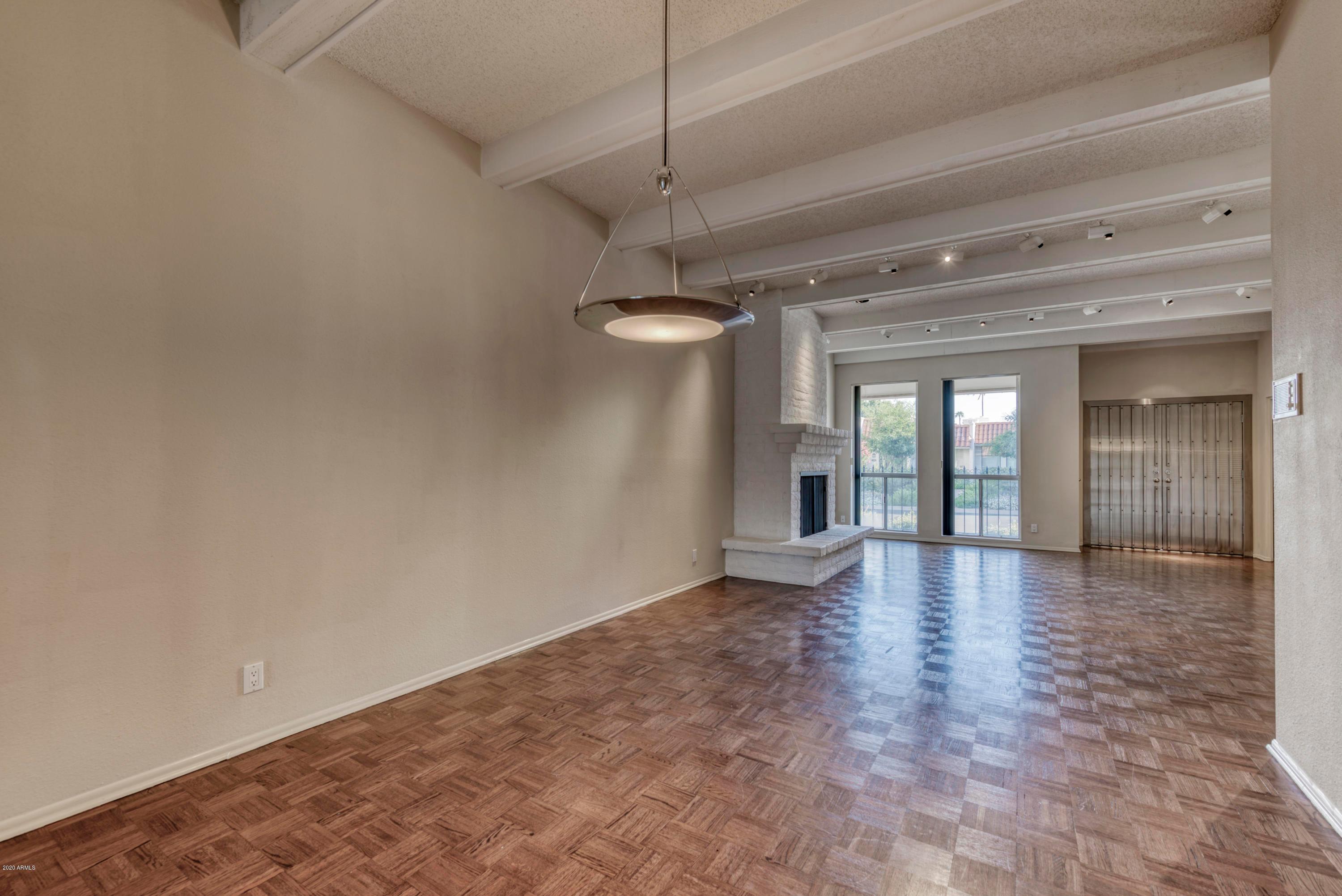 7145 E MCDONALD Drive