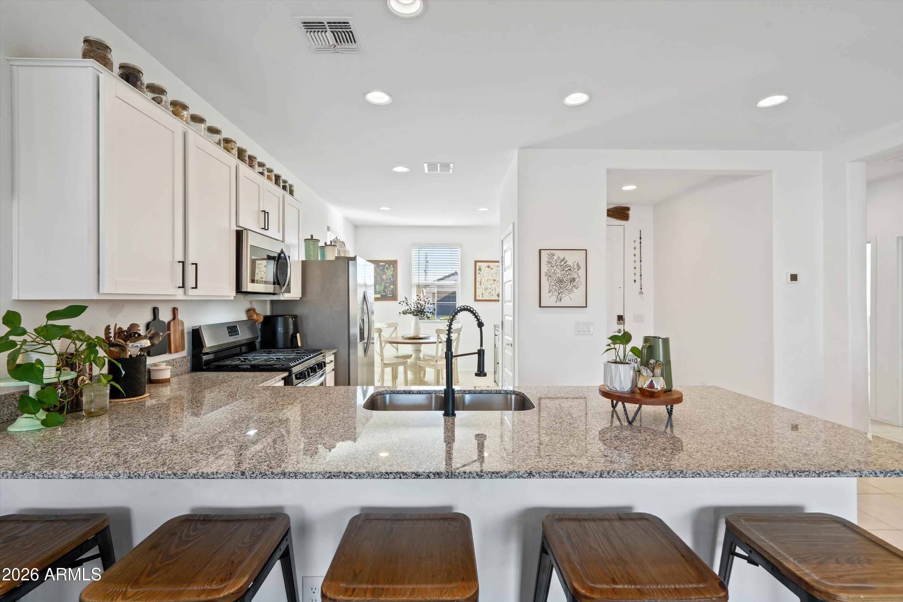 3074 E RIDING BOOT Way