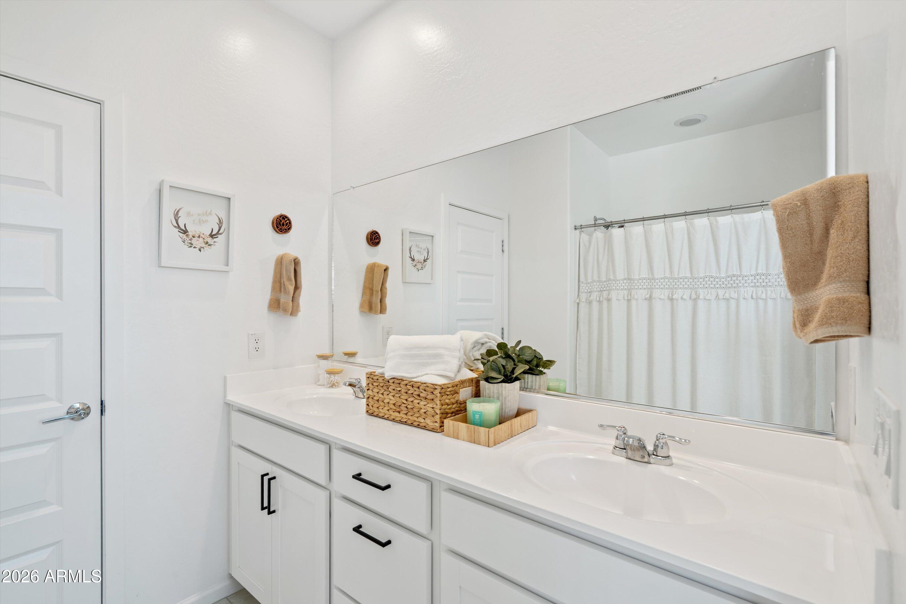 3074 E RIDING BOOT Way