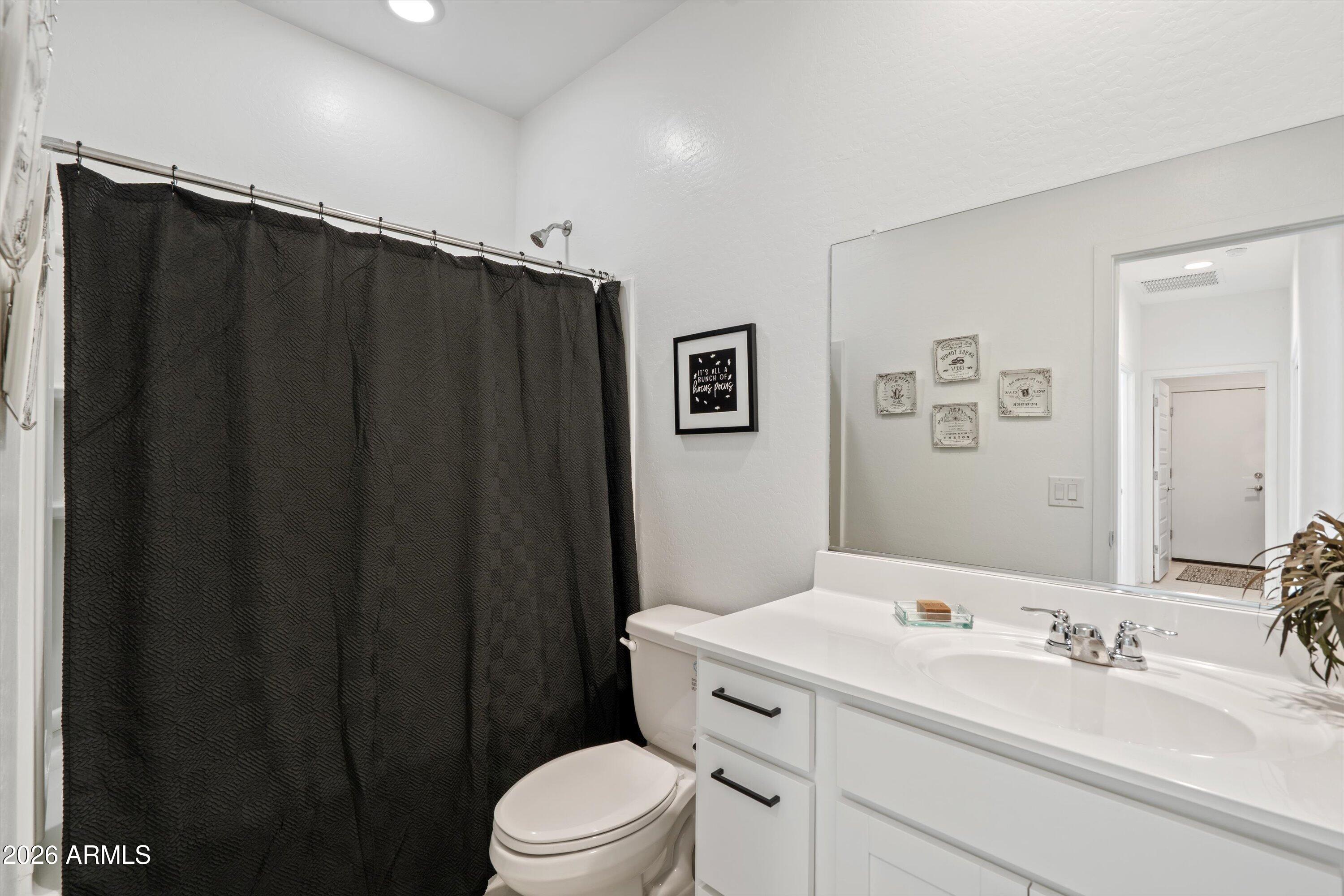 3074 E RIDING BOOT Way