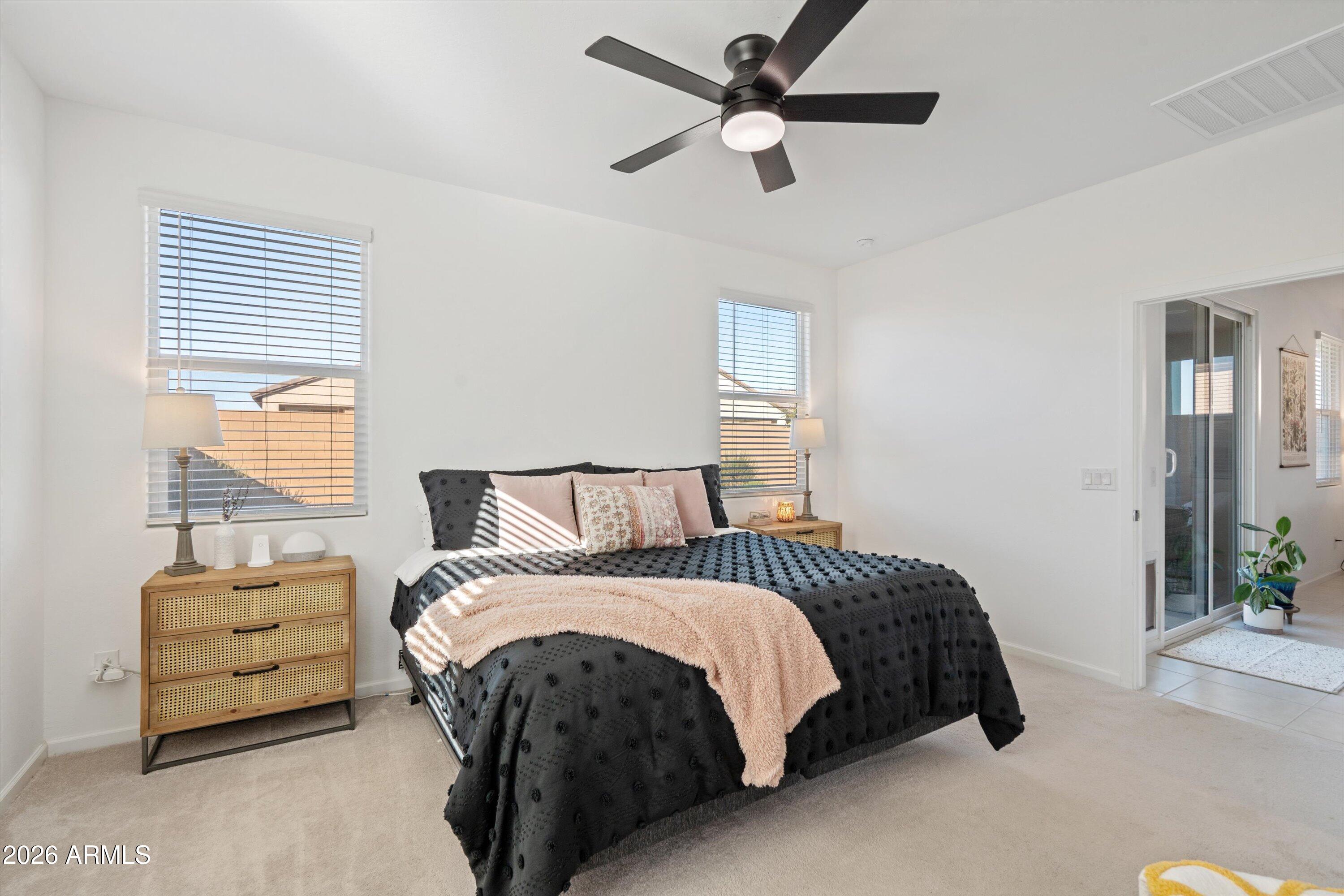 3074 E RIDING BOOT Way