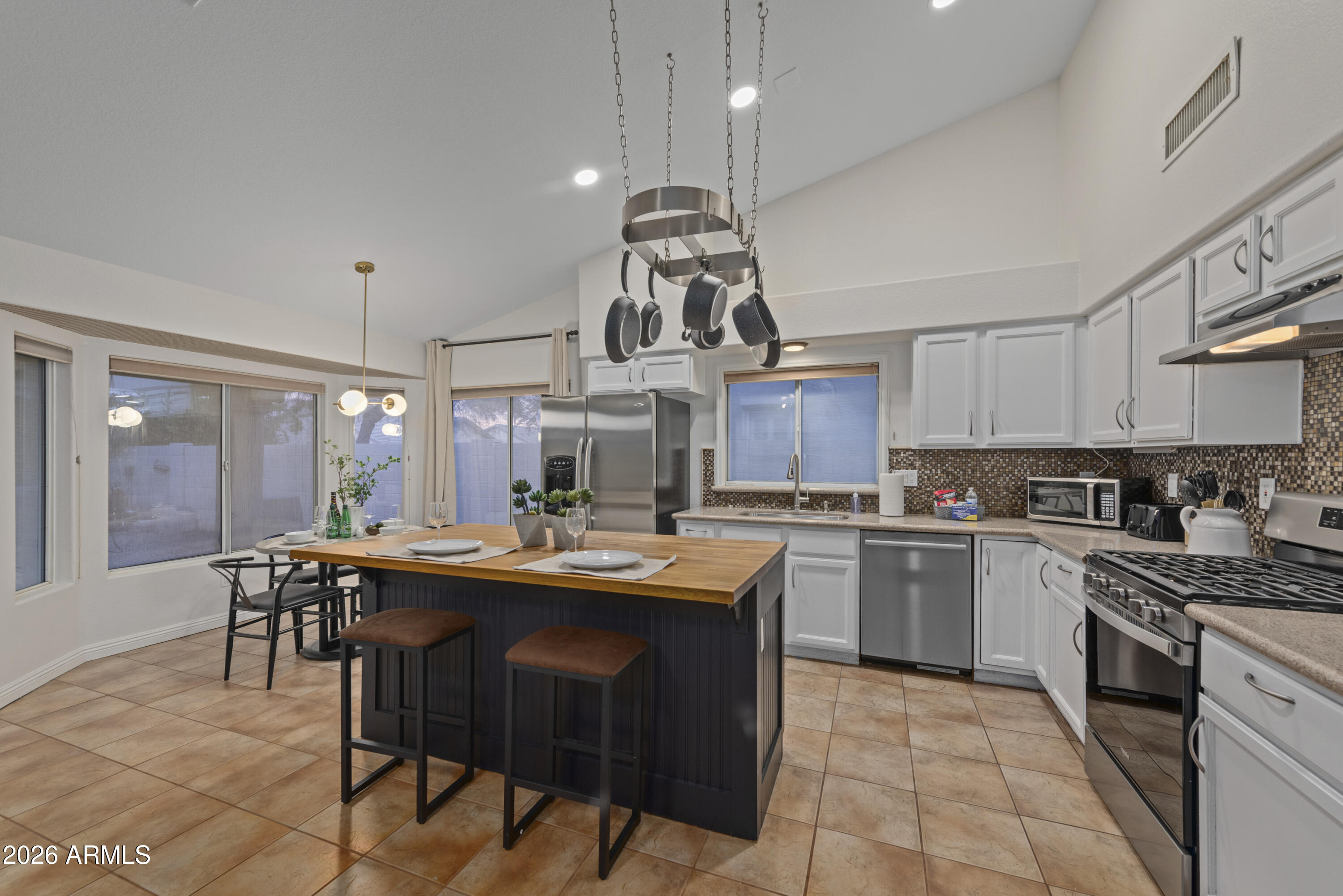 1570 E SAN TAN Street