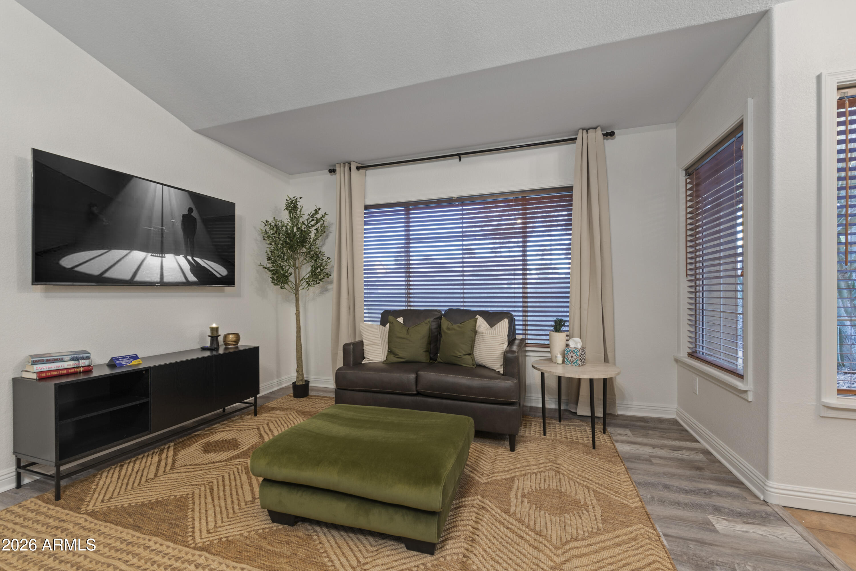 1570 E SAN TAN Street