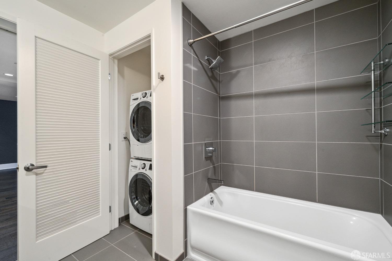 1075 Market Street Unit: 510