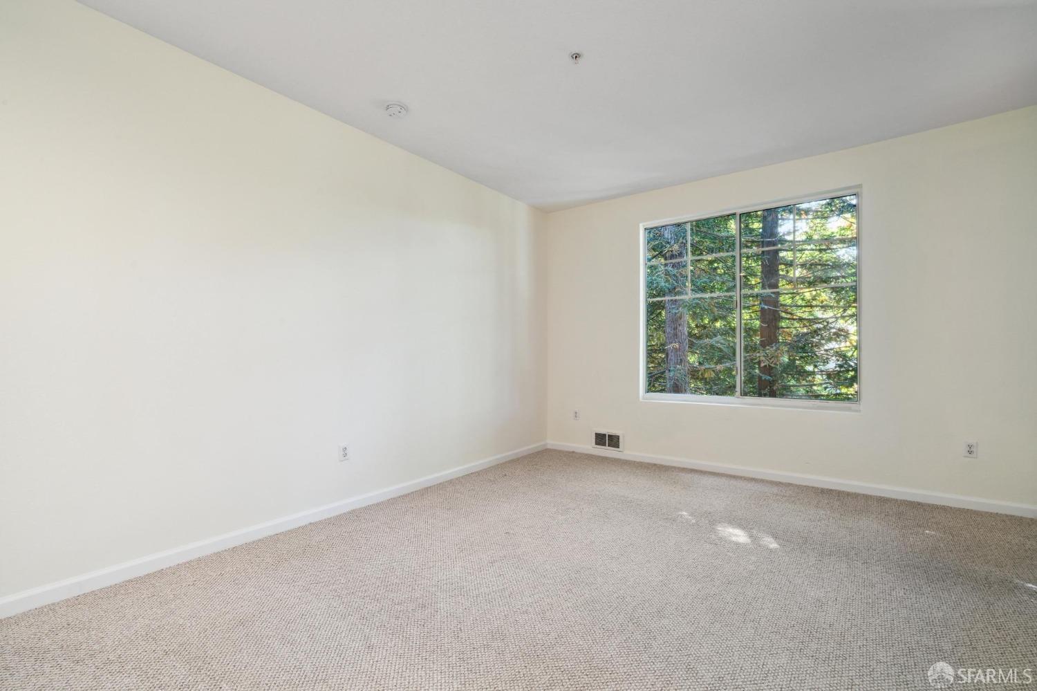 220 Caldecott Lane # 213