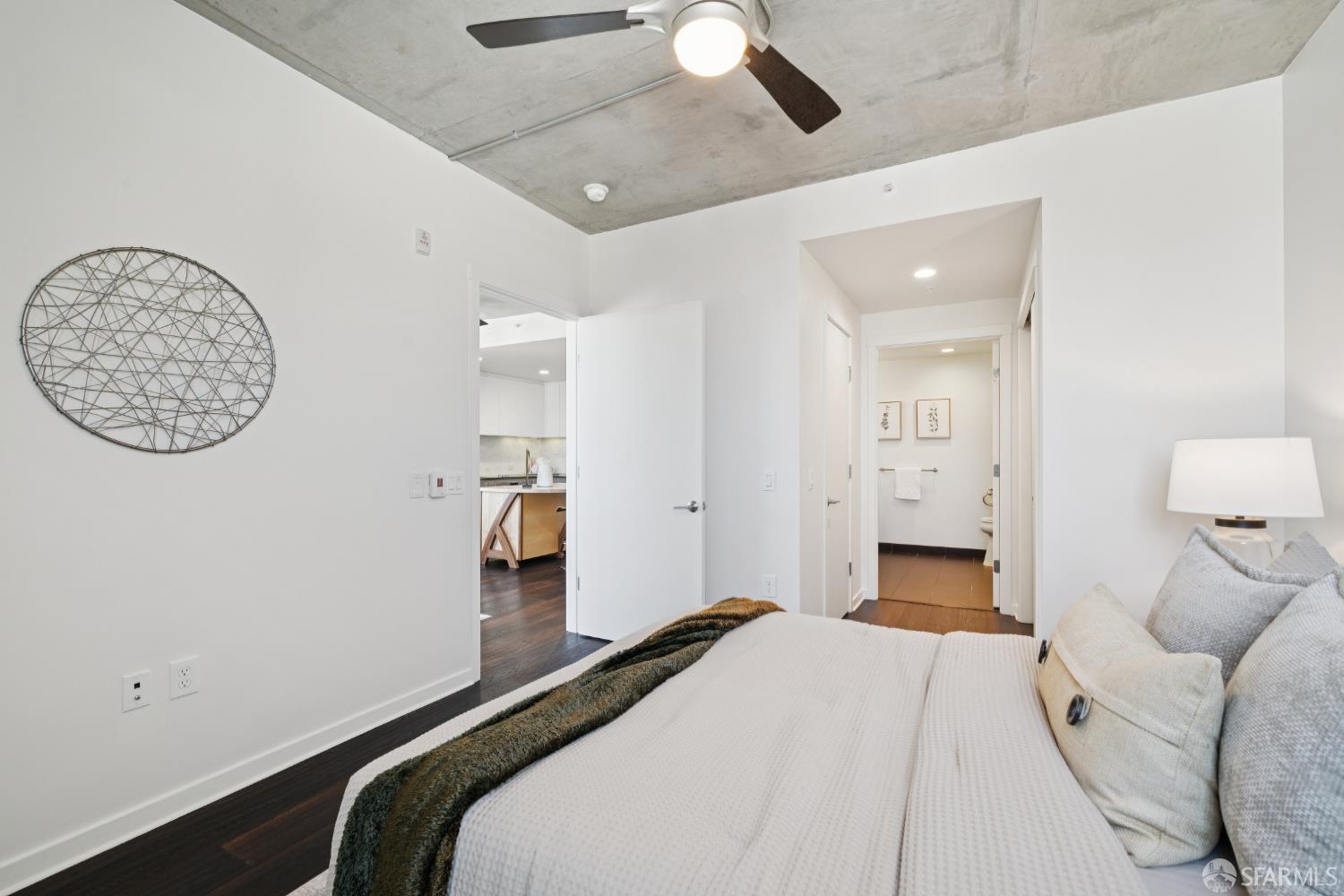 45 Bartlett Street # 609