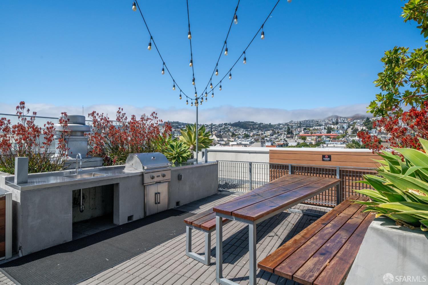 45 Bartlett Street # 609