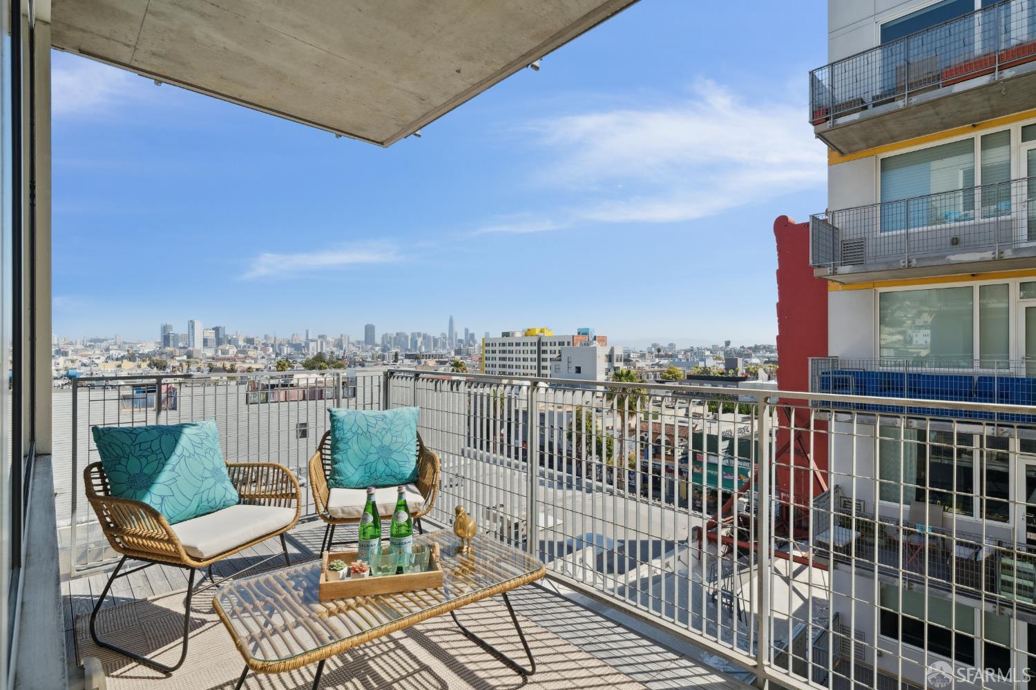 45 Bartlett Street # 609